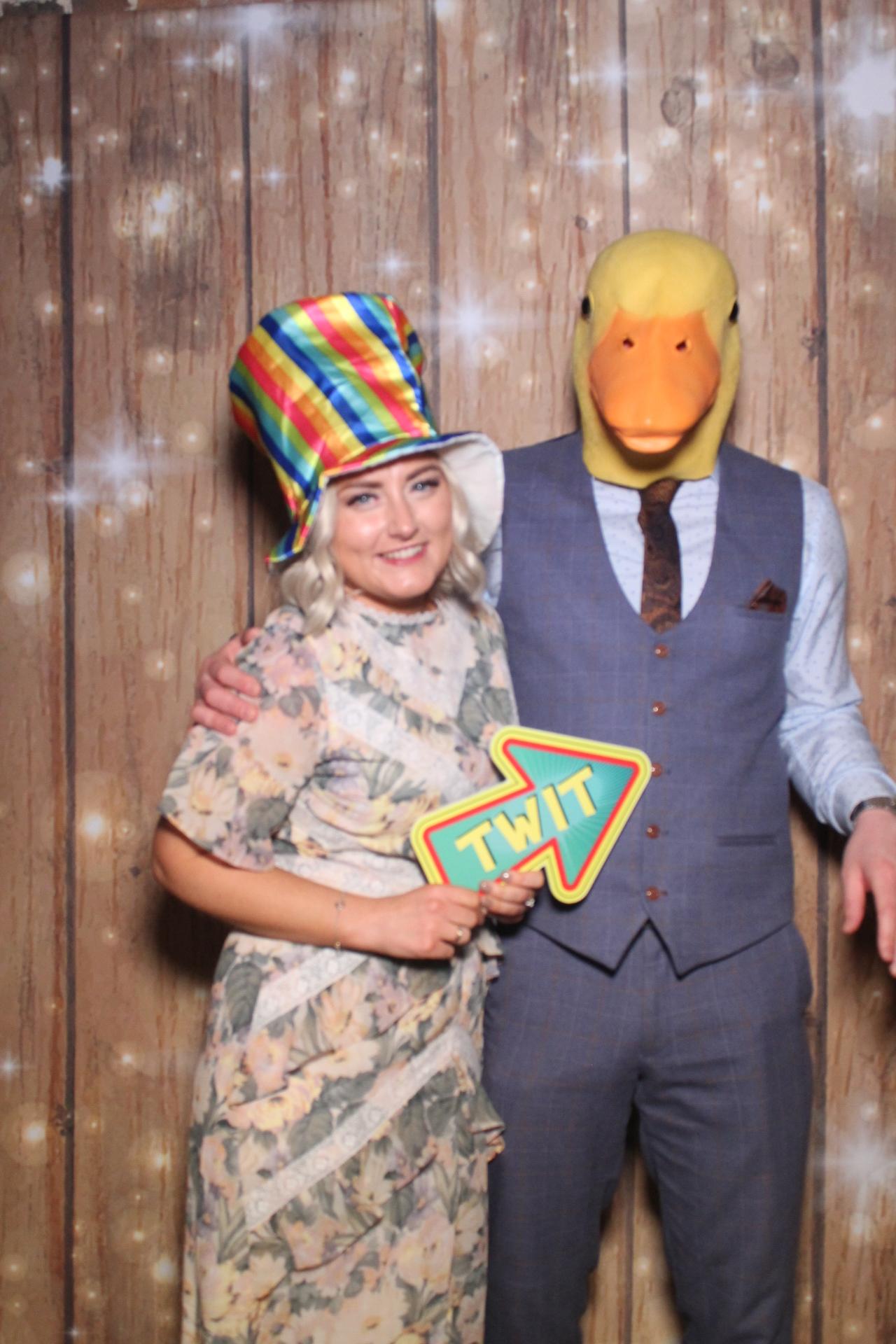 Kate & Pete | View more photos from the event at gallery.magicimages.uk/u/MagicImages/Kate-Pete