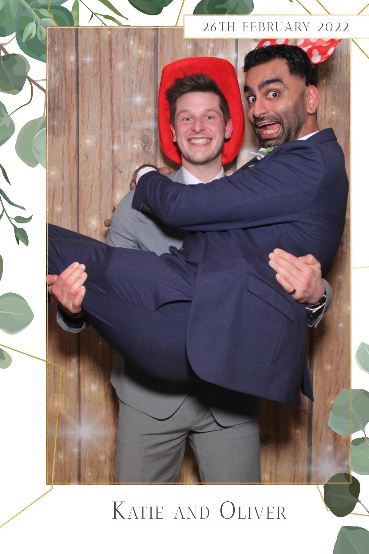 Katie & Oliver  | View more photos from the event at gallery.magicimages.uk/u/MagicImages/Katie-Oliver