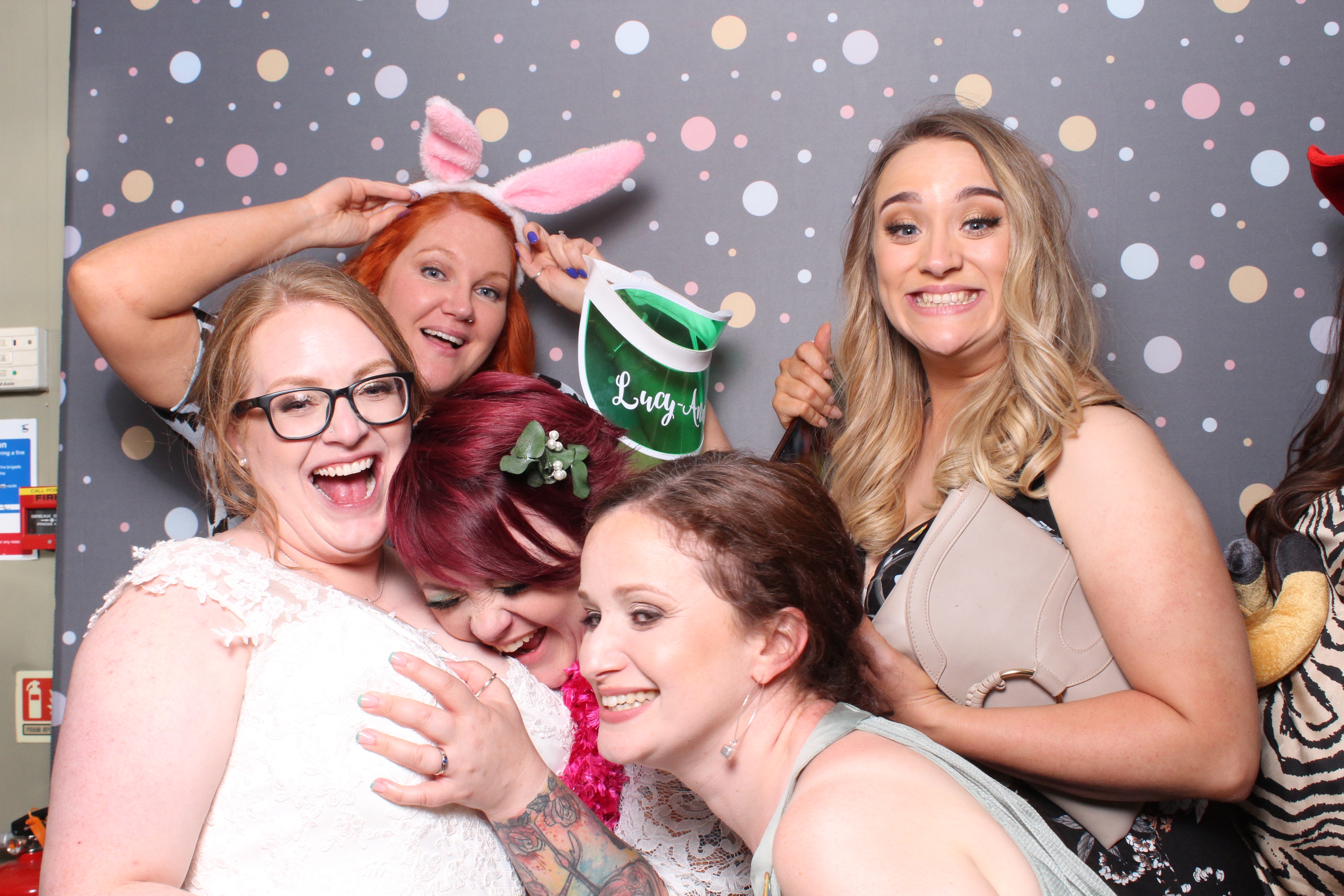 Laura & Claire | View more photos from the event at gallery.magicimages.uk/u/MagicImages/Laura-Claire