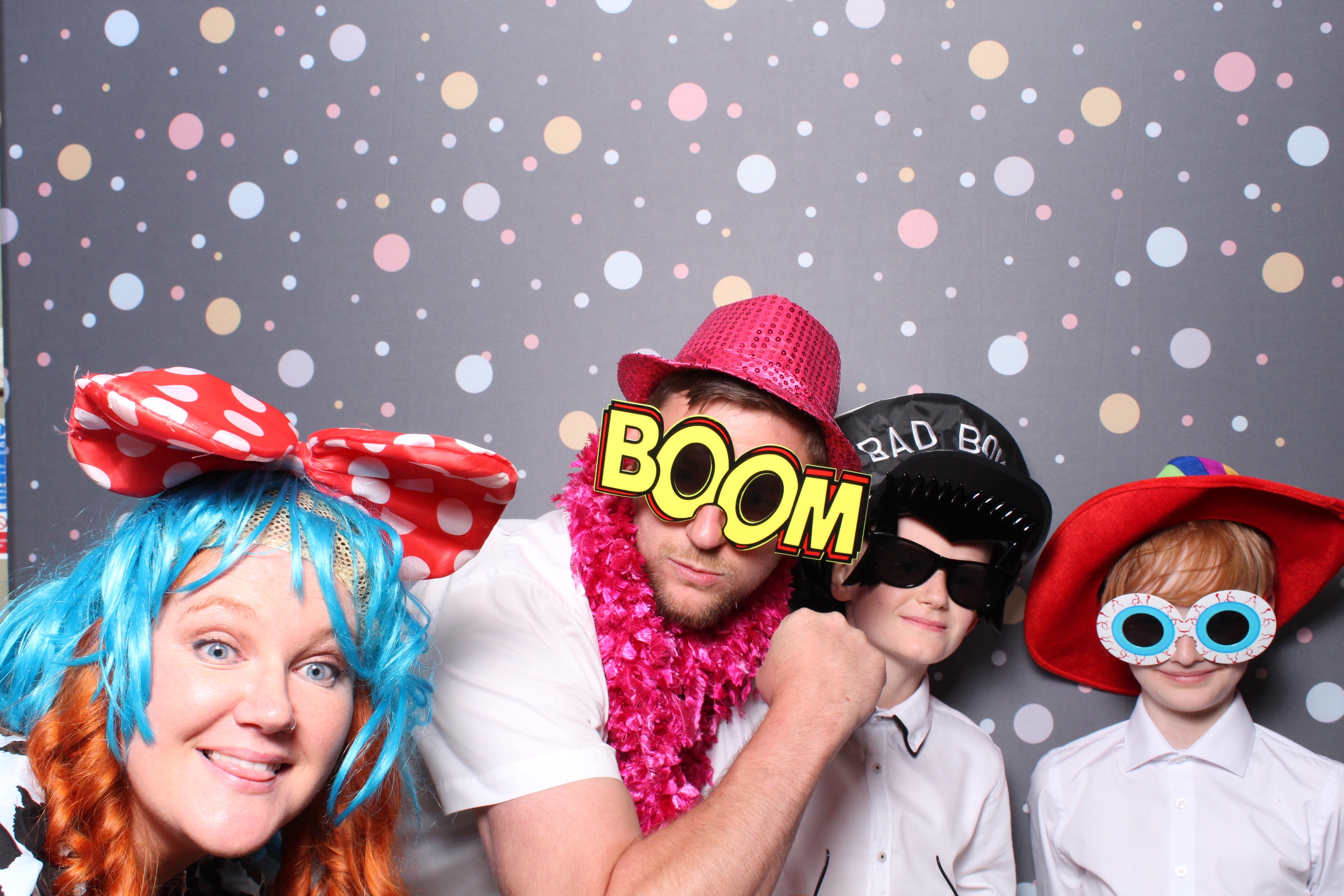 Laura & Claire | View more photos from the event at gallery.magicimages.uk/u/MagicImages/Laura-Claire