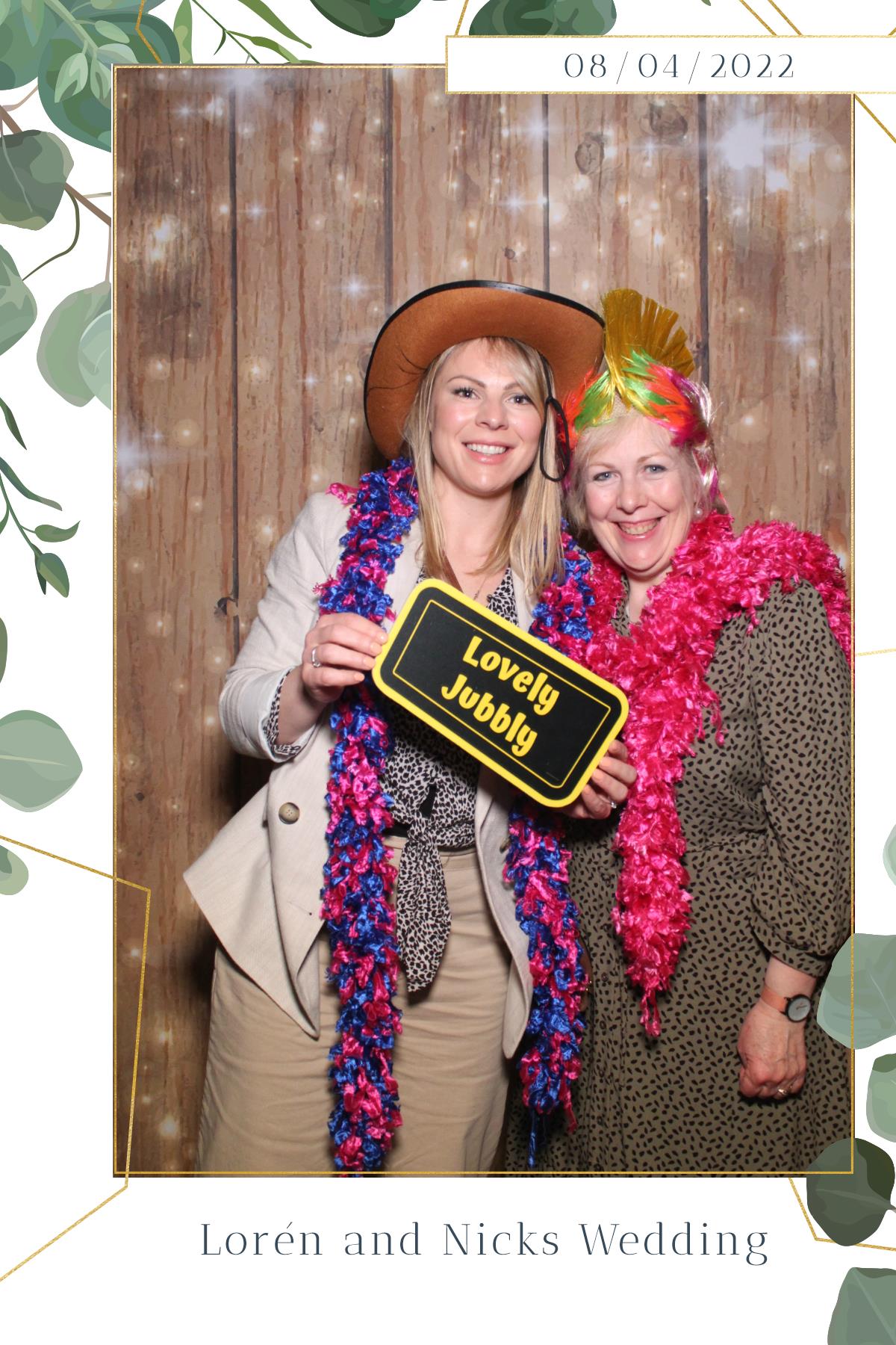 Loren & Nick  | View more photos from the event at gallery.magicimages.uk/u/MagicImages/Loren-Nick