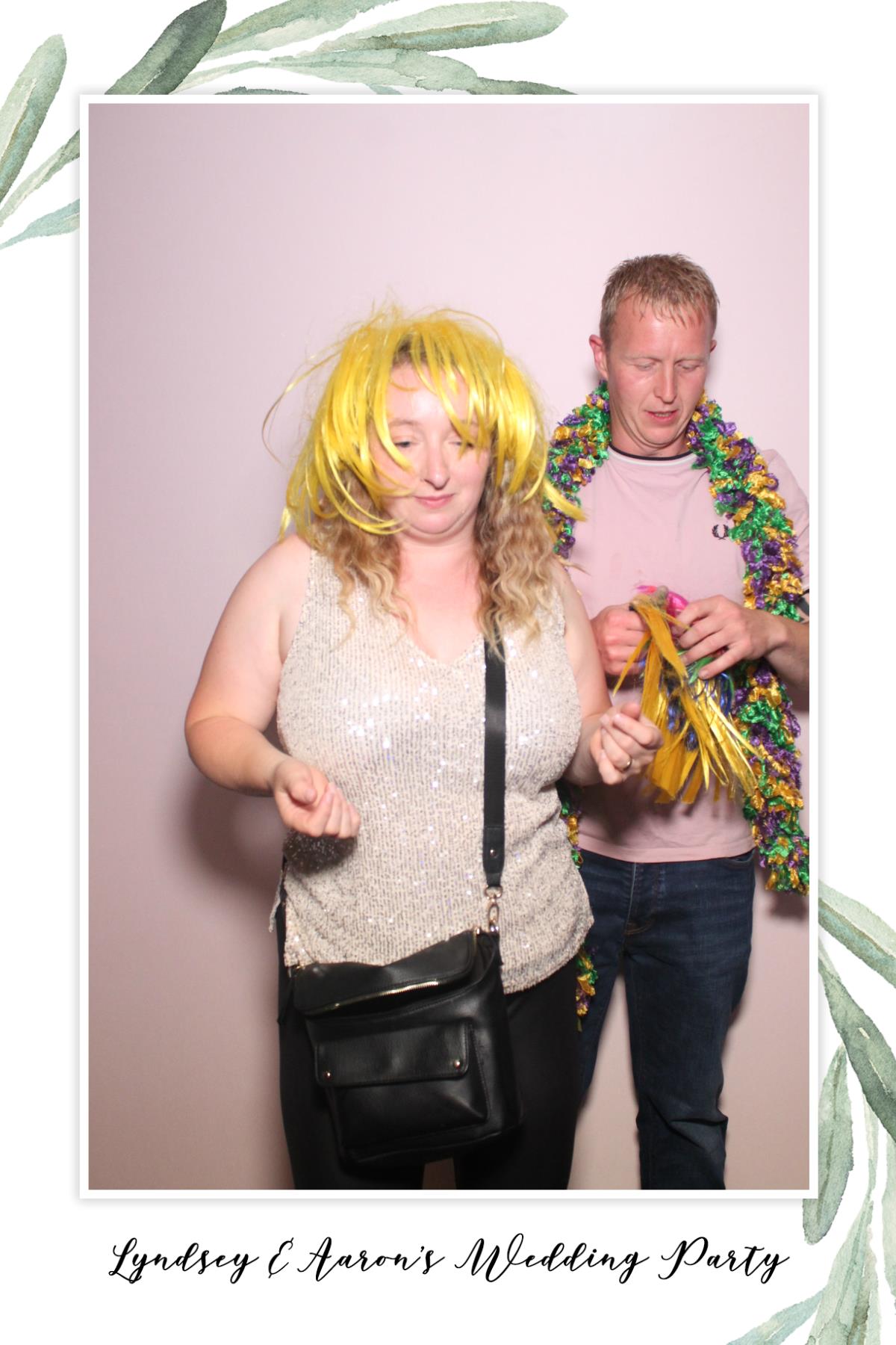 Lyndsey & Aaron | View more photos from the event at gallery.magicimages.uk/u/MagicImages/Lyndsey-Aaron