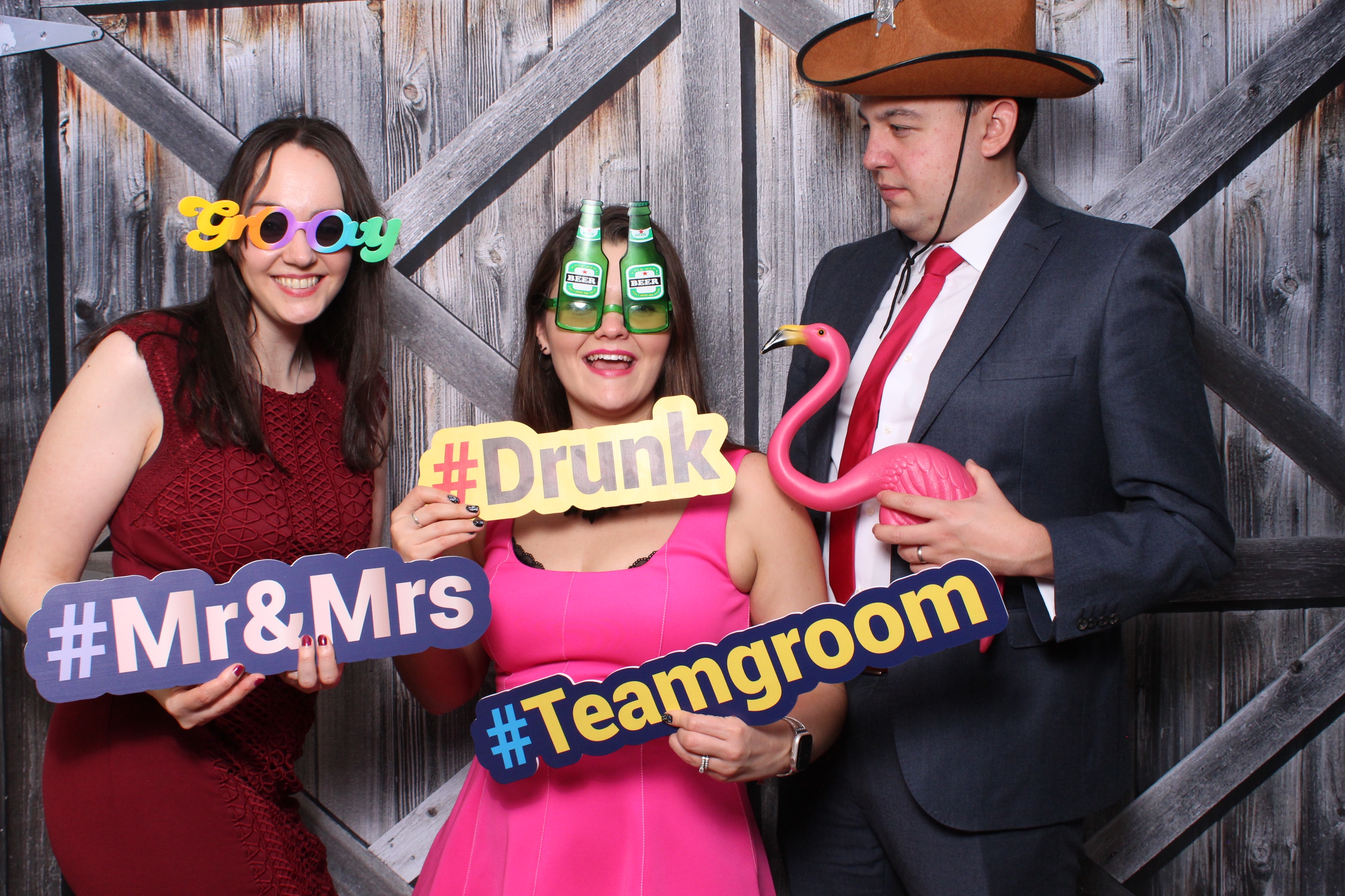 Mike & Kelly | View more photos from the event at gallery.magicimages.uk/u/MagicImages/Mike-Kelly