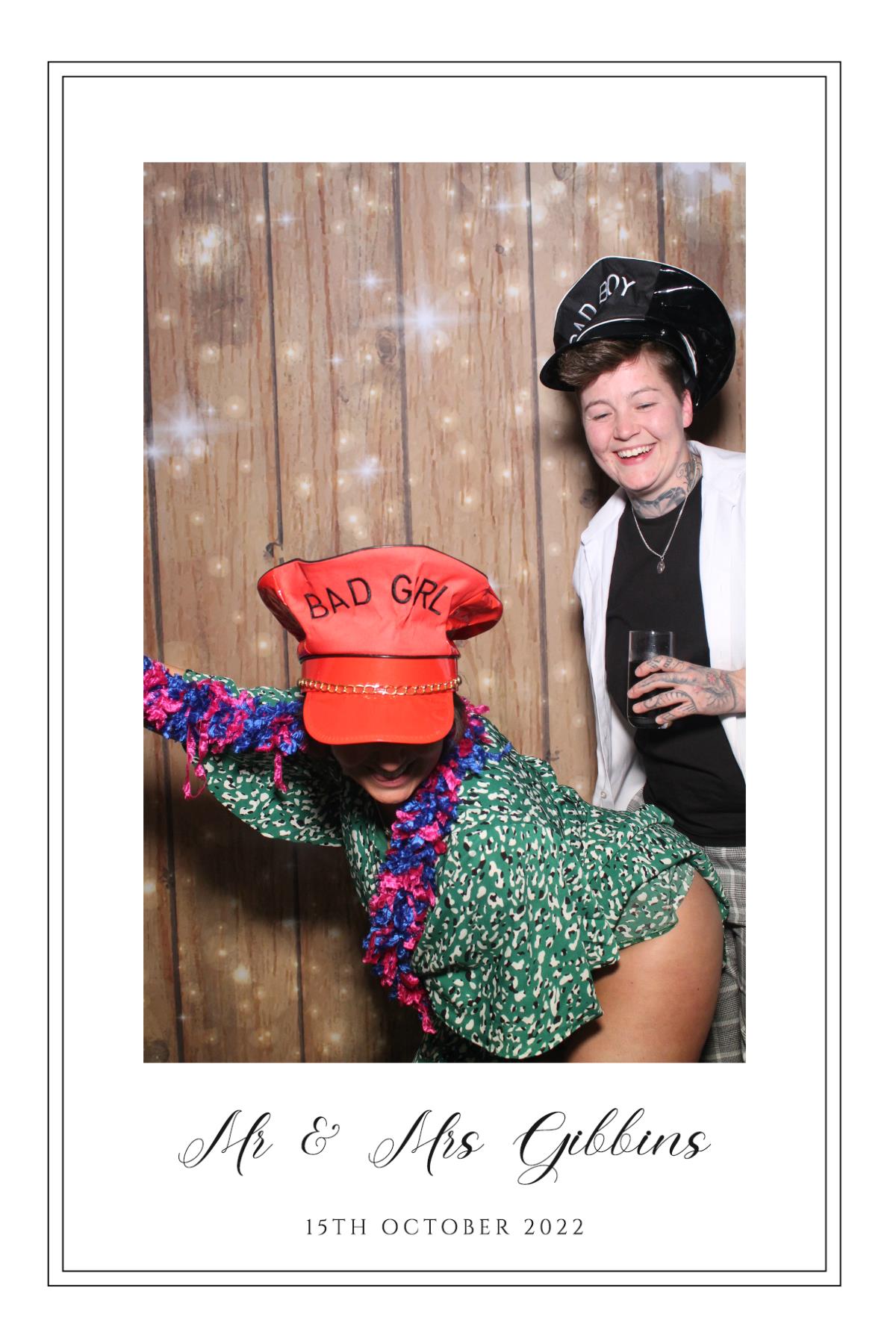 Mr & Mrs Gibbins  | View more photos from the event at gallery.magicimages.uk/u/MagicImages/Mr-Mrs-Gibbins