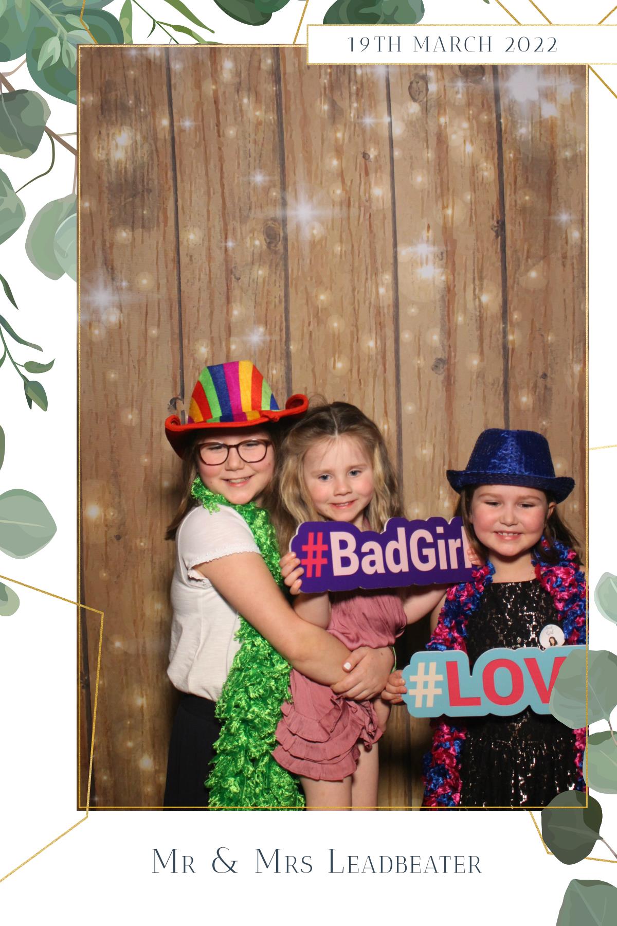 Mr & Mrs Leadbeater  | View more photos from the event at gallery.magicimages.uk/u/MagicImages/Mr-Mrs-Leadbeater