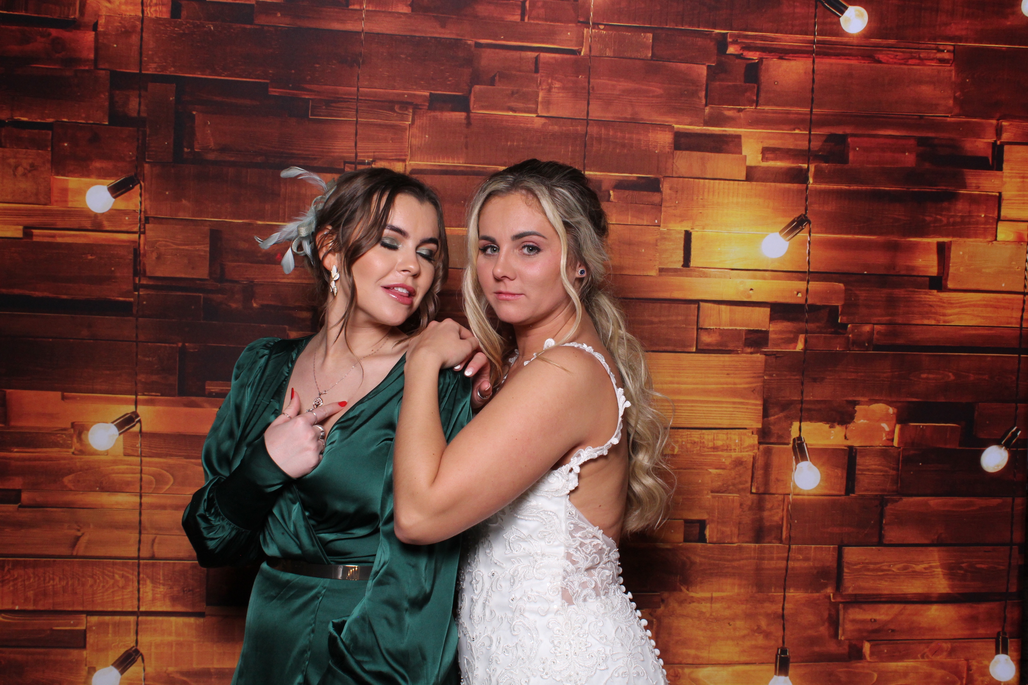 Mr & Mrs Wheeldon  | View more photos from the event at gallery.magicimages.uk/u/MagicImages/Mr-Mrs-Wheeldon