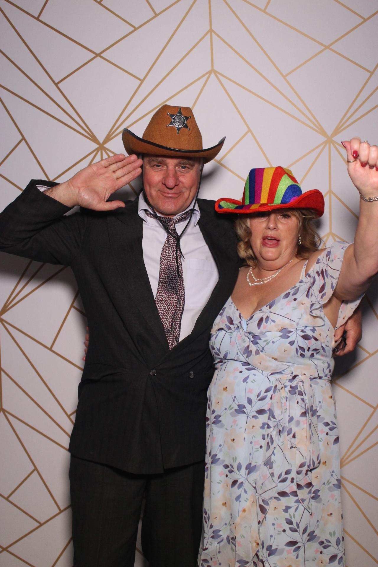 Rebekah & Callum  | View more photos from the event at gallery.magicimages.uk/u/MagicImages/Rebekah-Callum