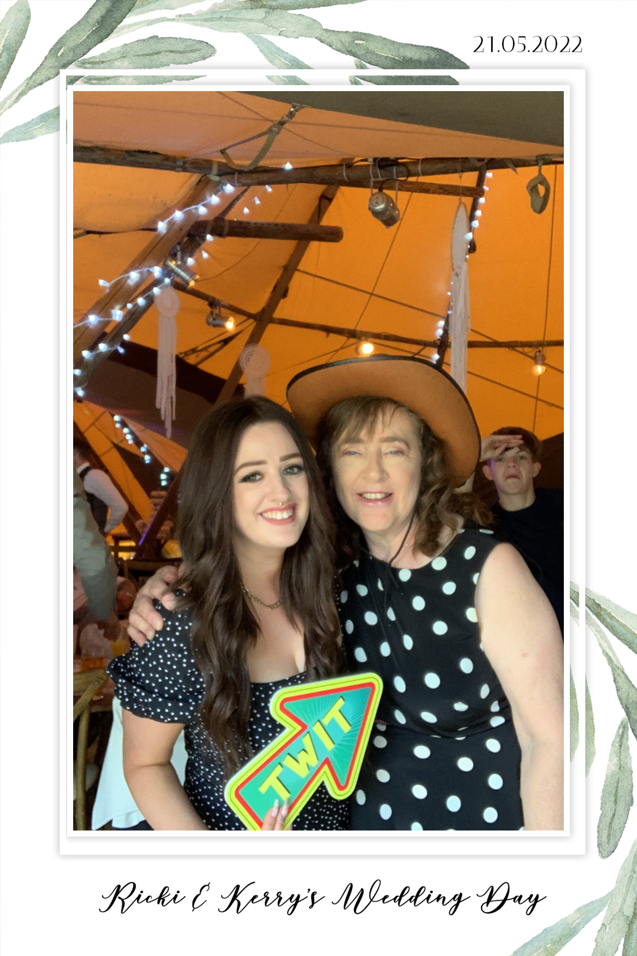 Ricki & Kerry  | View more photos from the event at gallery.magicimages.uk/u/MagicImages/Ricki-Kerry