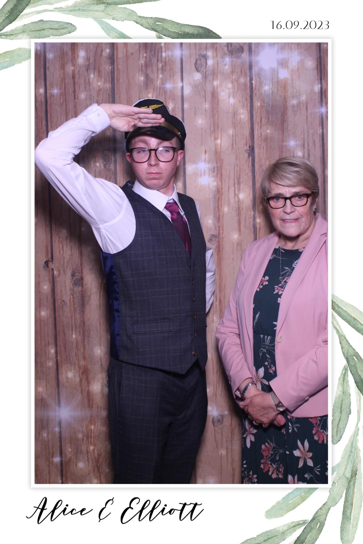 Alice & Elliot  | View more photos from the event at gallery.magicimages.uk/u/MagicImages/Alice-Elliot