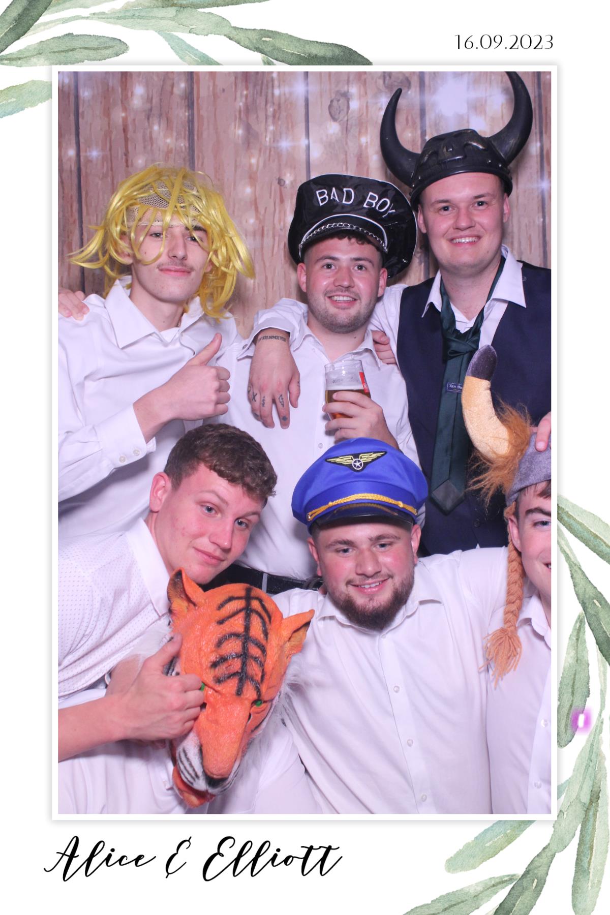 Alice & Elliot  | View more photos from the event at gallery.magicimages.uk/u/MagicImages/Alice-Elliot