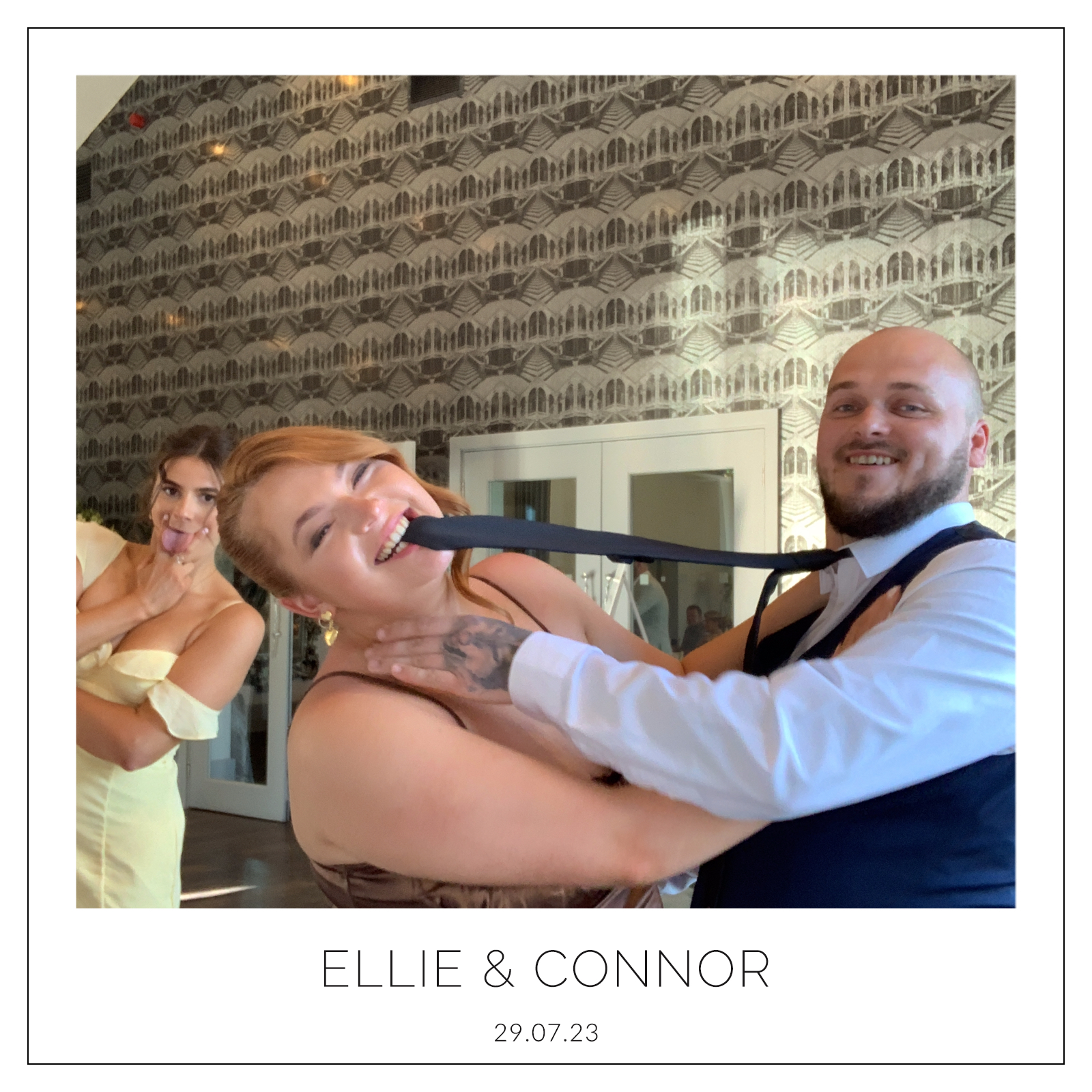 Ellie & Connor  | View more photos from the event at gallery.magicimages.uk/u/MagicImages/Ellie-Connor