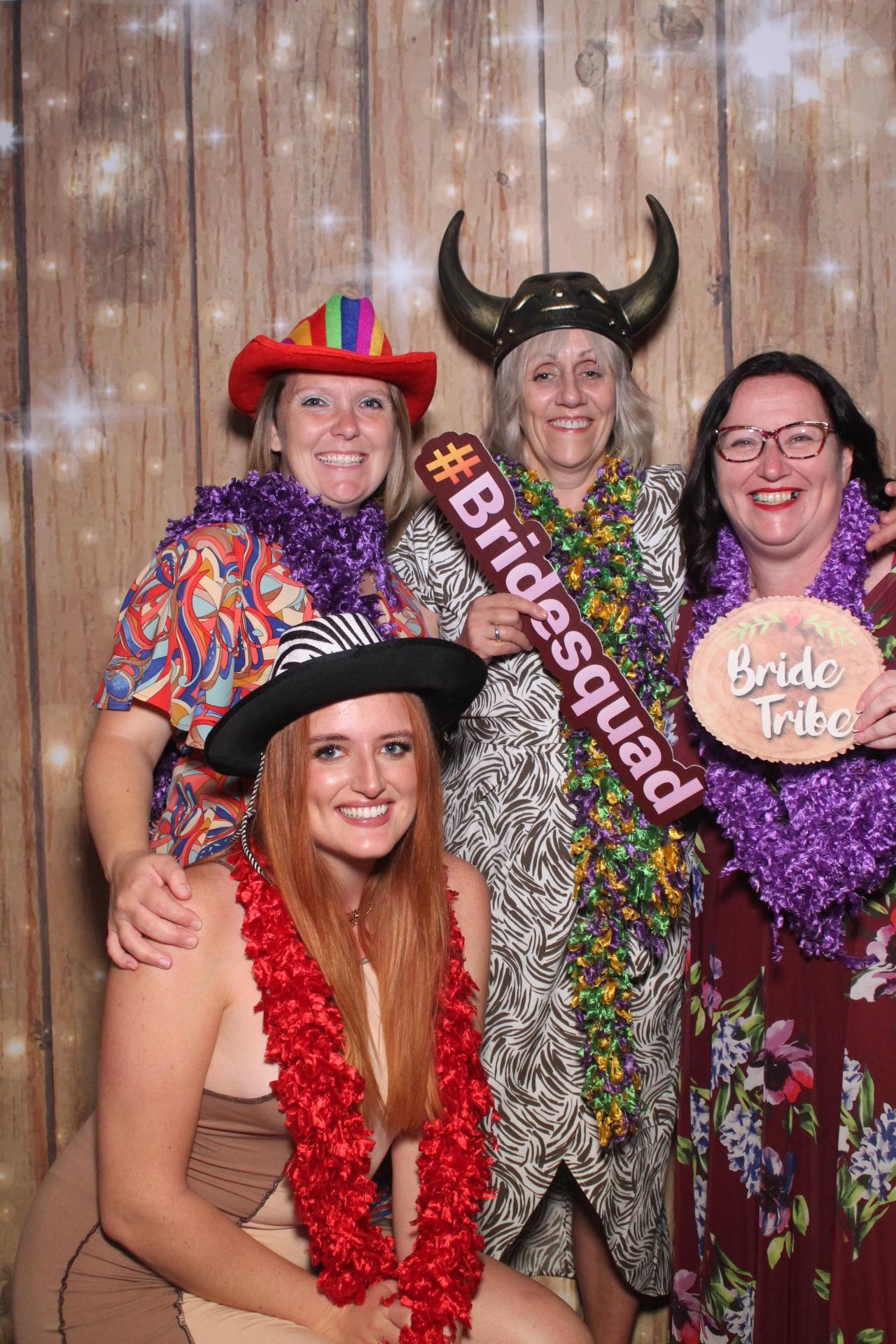 Mr & Mrs Mellor  | View more photos from the event at gallery.magicimages.uk/u/MagicImages/Mr-Mrs-Mellor