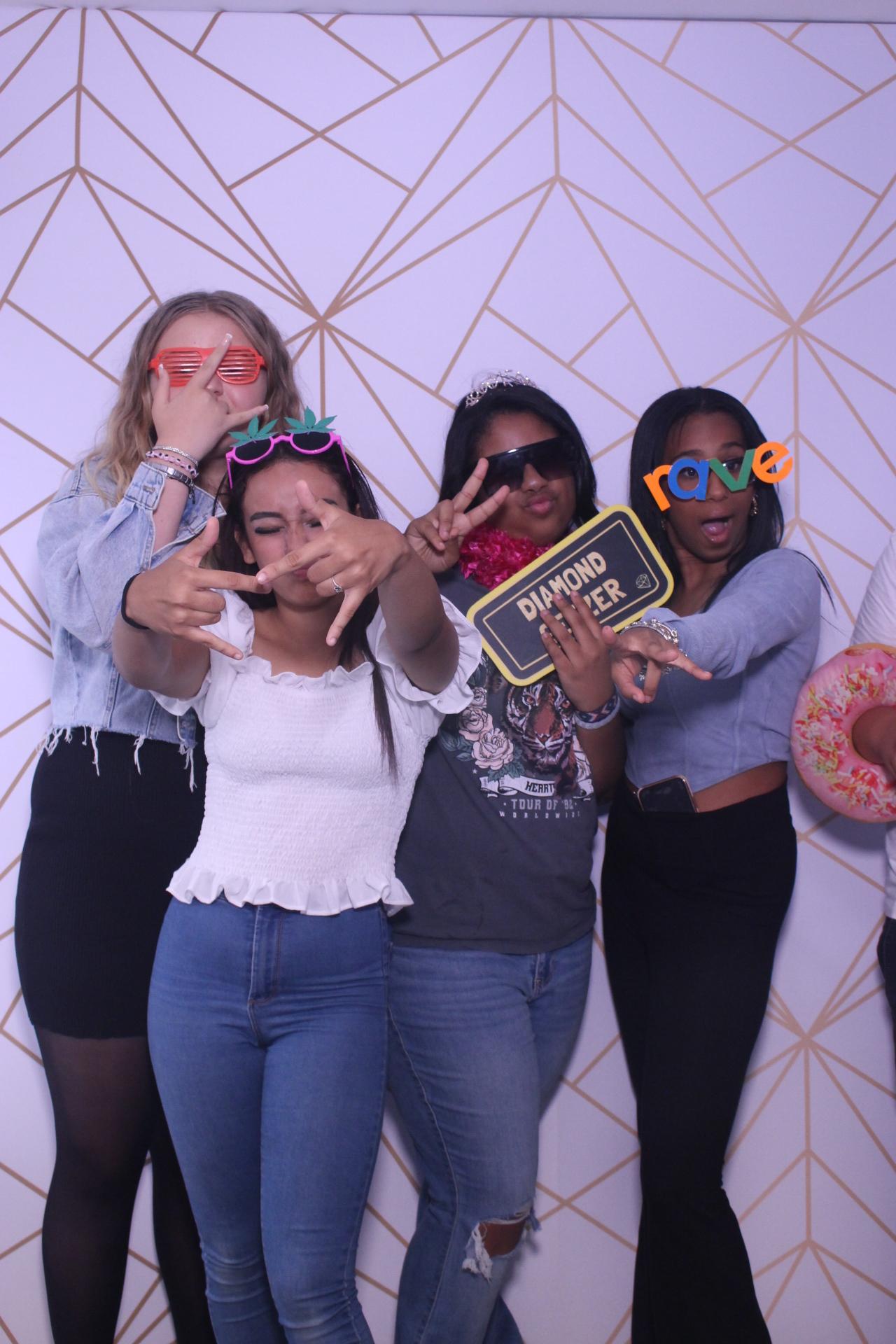 Tyiesha 15th Birthday  | View more photos from the event at gallery.magicimages.uk/u/MagicImages/Tyiesha-15th-Birthday