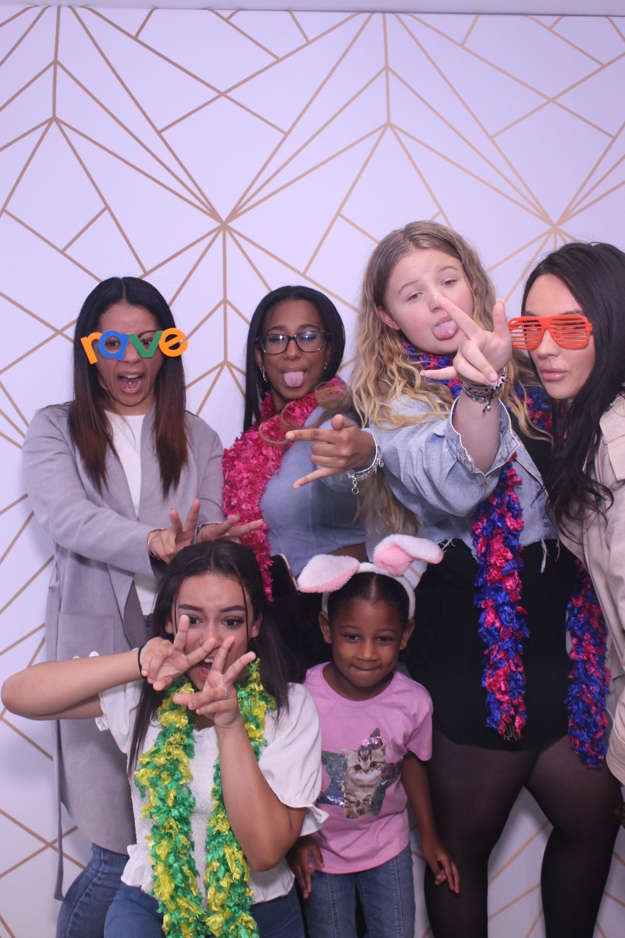 Tyiesha 15th Birthday  | View more photos from the event at gallery.magicimages.uk/u/MagicImages/Tyiesha-15th-Birthday