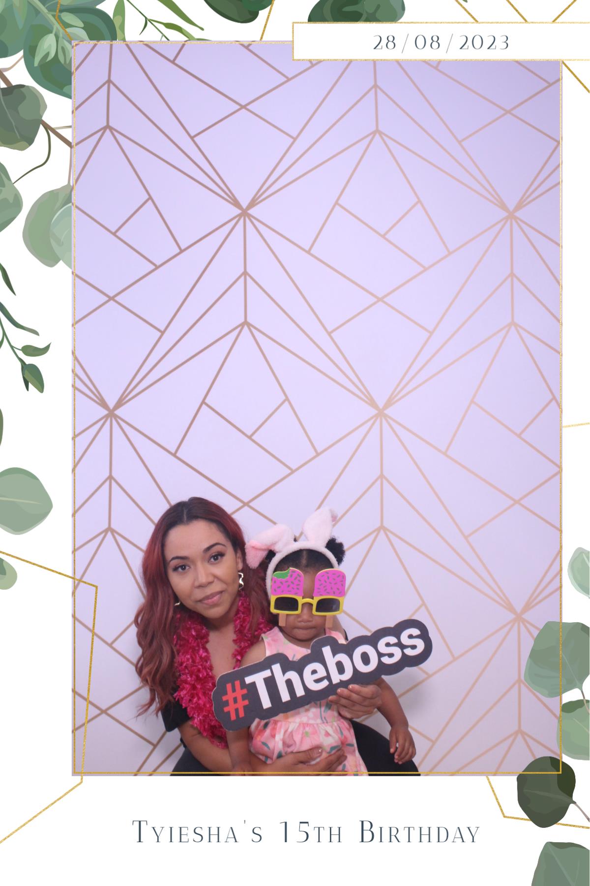 Tyiesha 15th Birthday  | View more photos from the event at gallery.magicimages.uk/u/MagicImages/Tyiesha-15th-Birthday