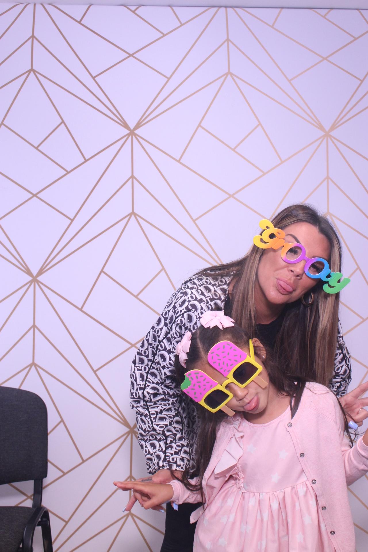 Tyiesha 15th Birthday  | View more photos from the event at gallery.magicimages.uk/u/MagicImages/Tyiesha-15th-Birthday