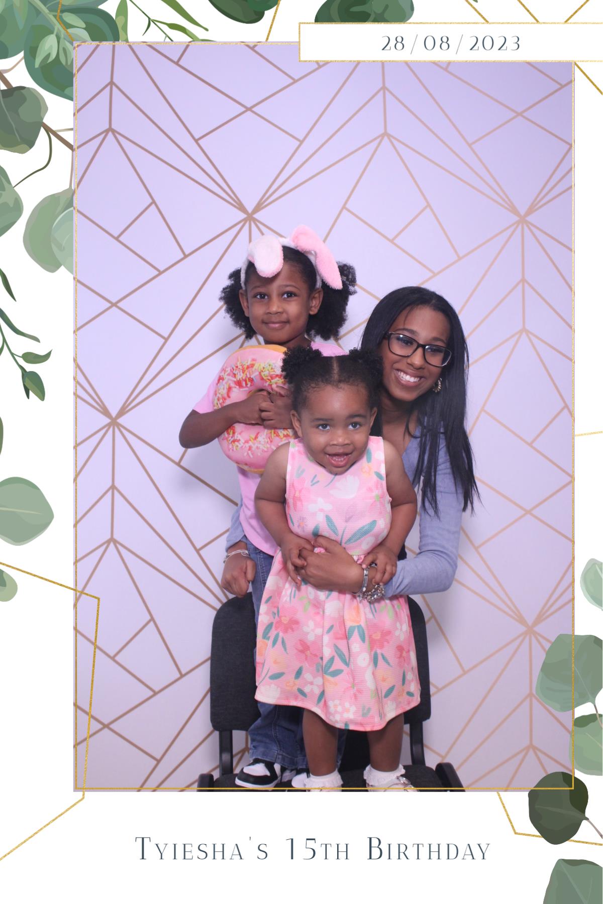 Tyiesha 15th Birthday  | View more photos from the event at gallery.magicimages.uk/u/MagicImages/Tyiesha-15th-Birthday