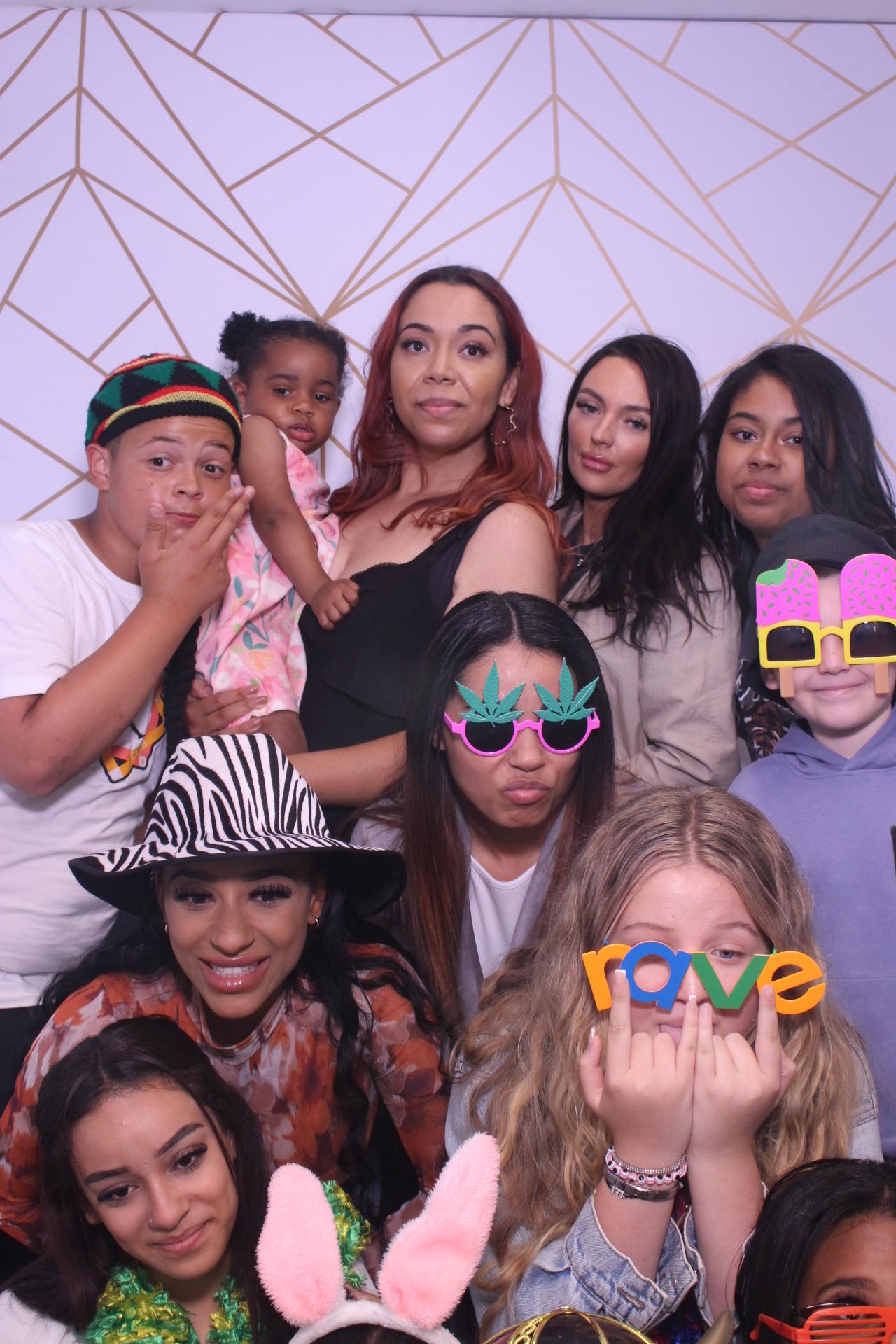 Tyiesha 15th Birthday  | View more photos from the event at gallery.magicimages.uk/u/MagicImages/Tyiesha-15th-Birthday