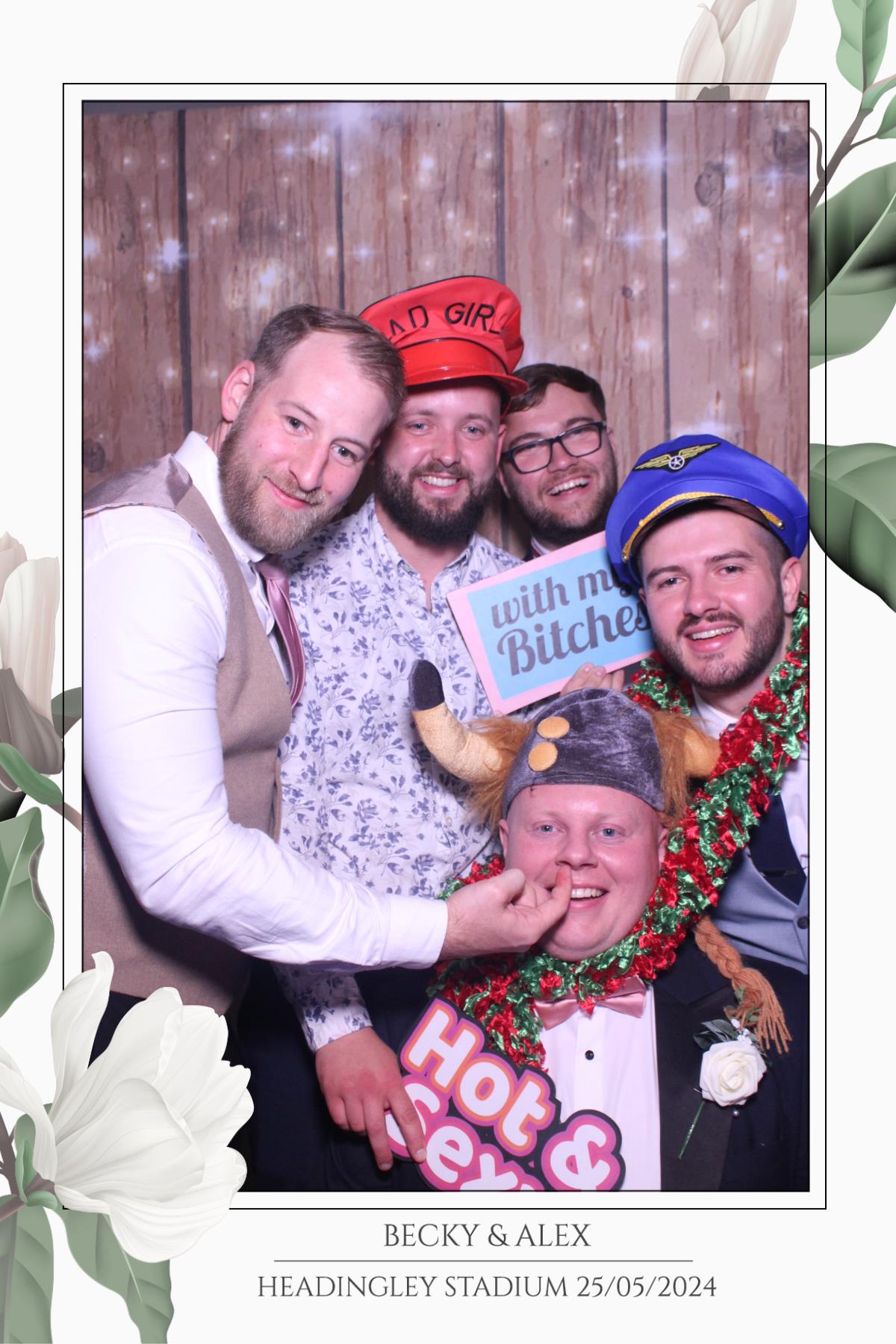 Becky & Alex   | View more photos from the event at gallery.magicimages.uk/u/MagicImages/Becky-Alex