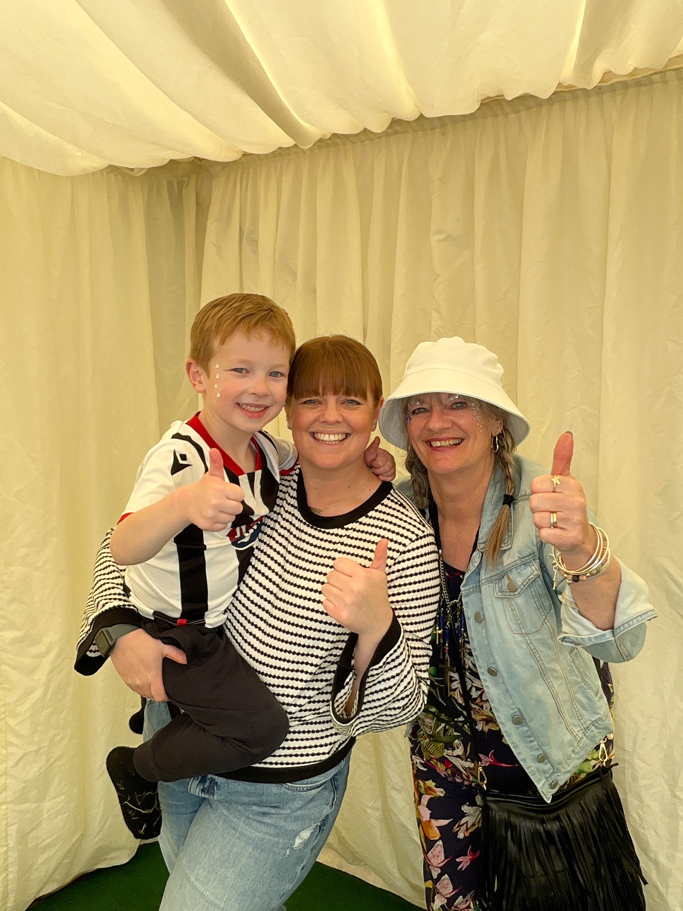 Gemma's 30th  | View more photos from the event at gallery.magicimages.uk/u/MagicImages/Gemmas-30th