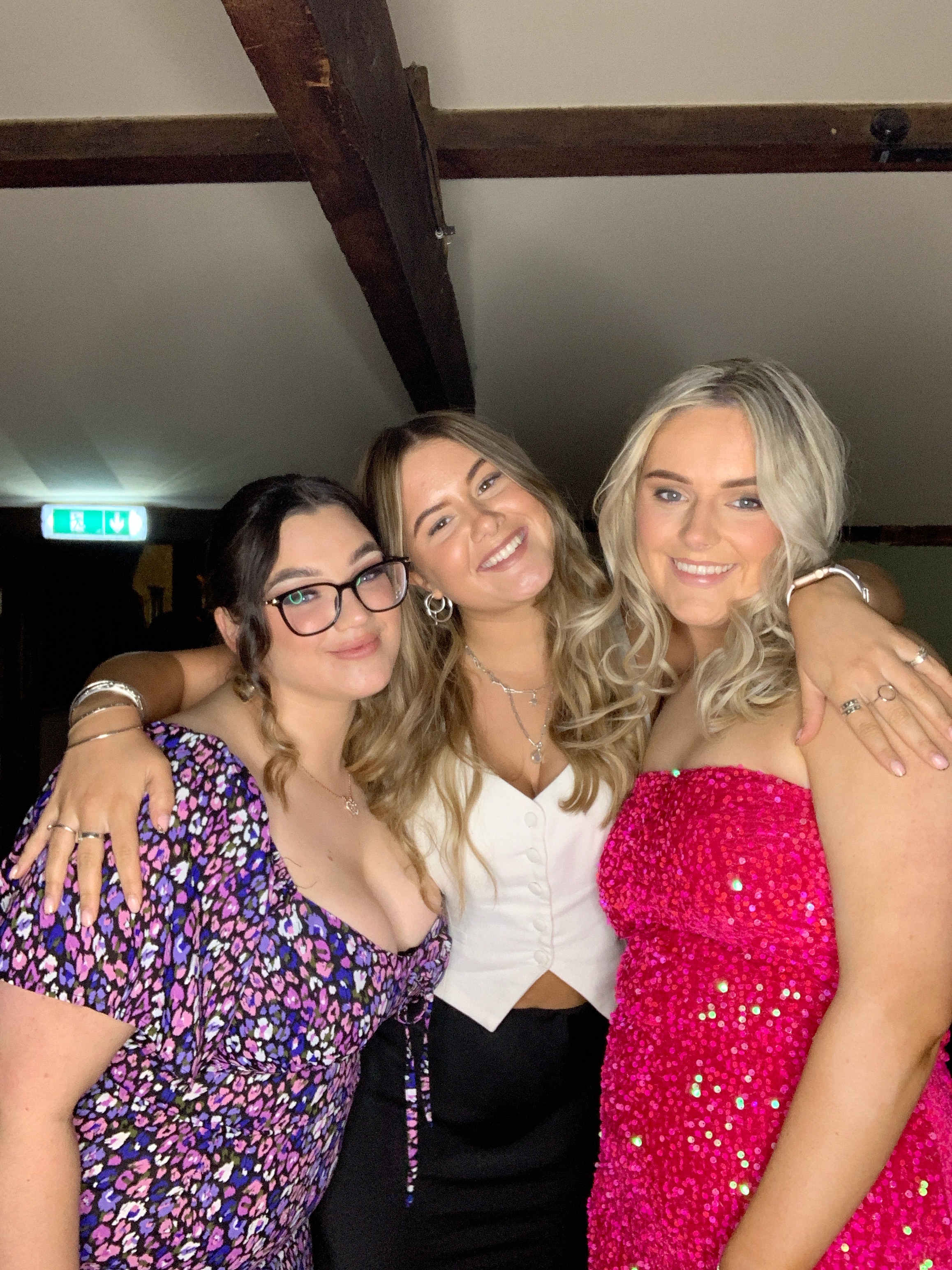 Louisa & Ems Birthdays  | View more photos from the event at gallery.magicimages.uk/u/MagicImages/Louisa-Ems-Birthdays