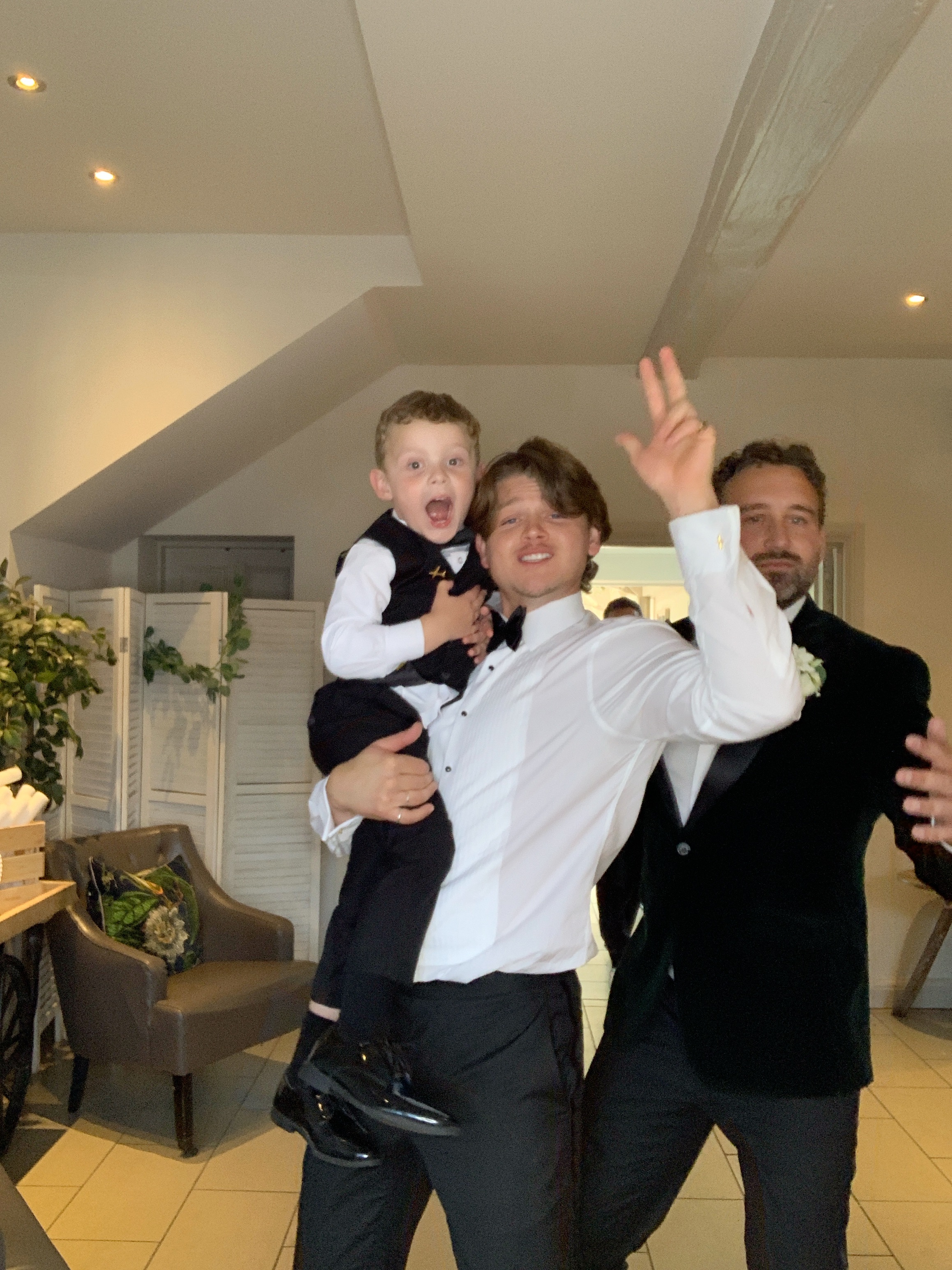 Molly & Connor  | View more photos from the event at gallery.magicimages.uk/u/MagicImages/Molly-Connor