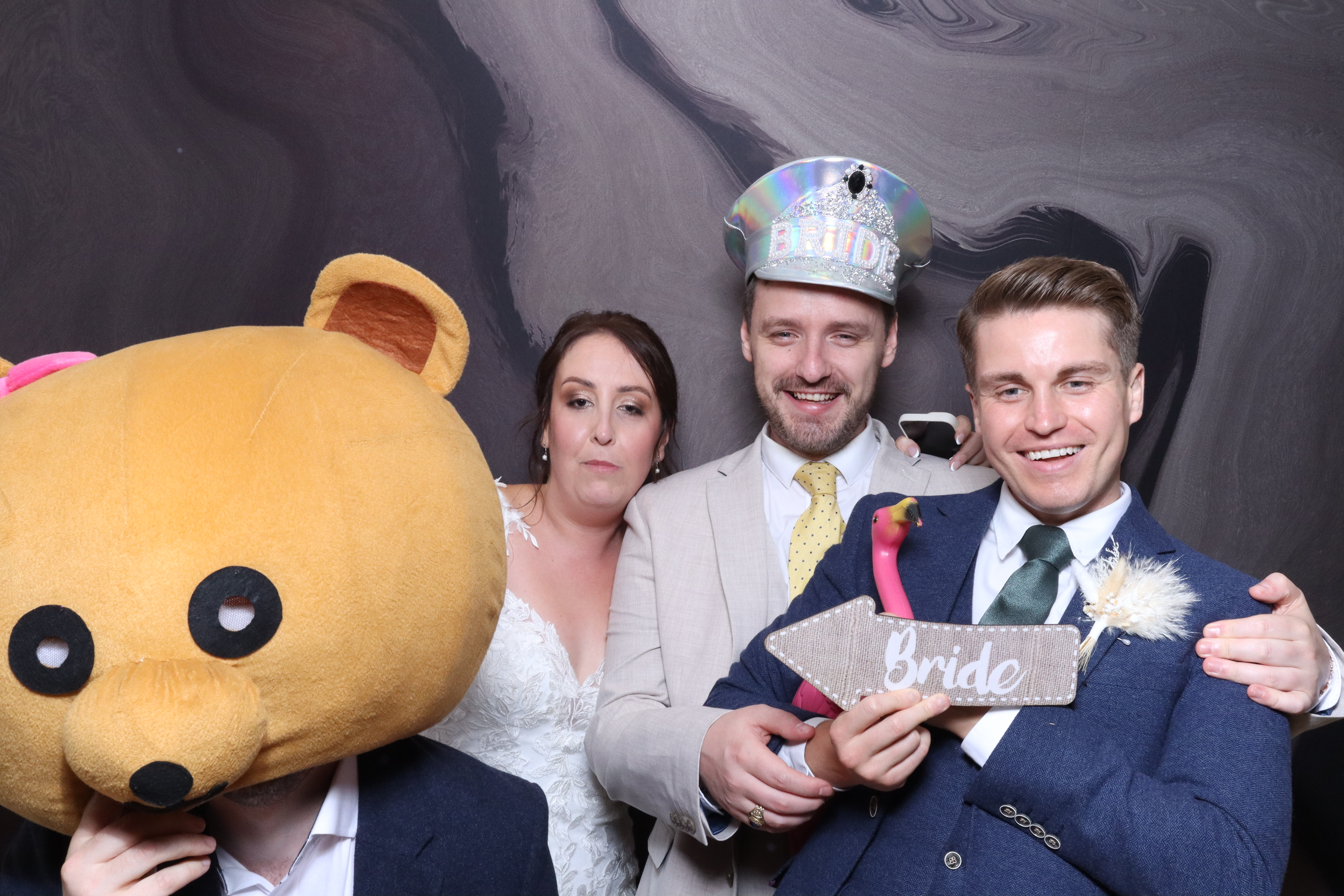 Mr & Mrs Fenney  | View more photos from the event at gallery.magicimages.uk/u/MagicImages/Mr-Mrs-Fenney