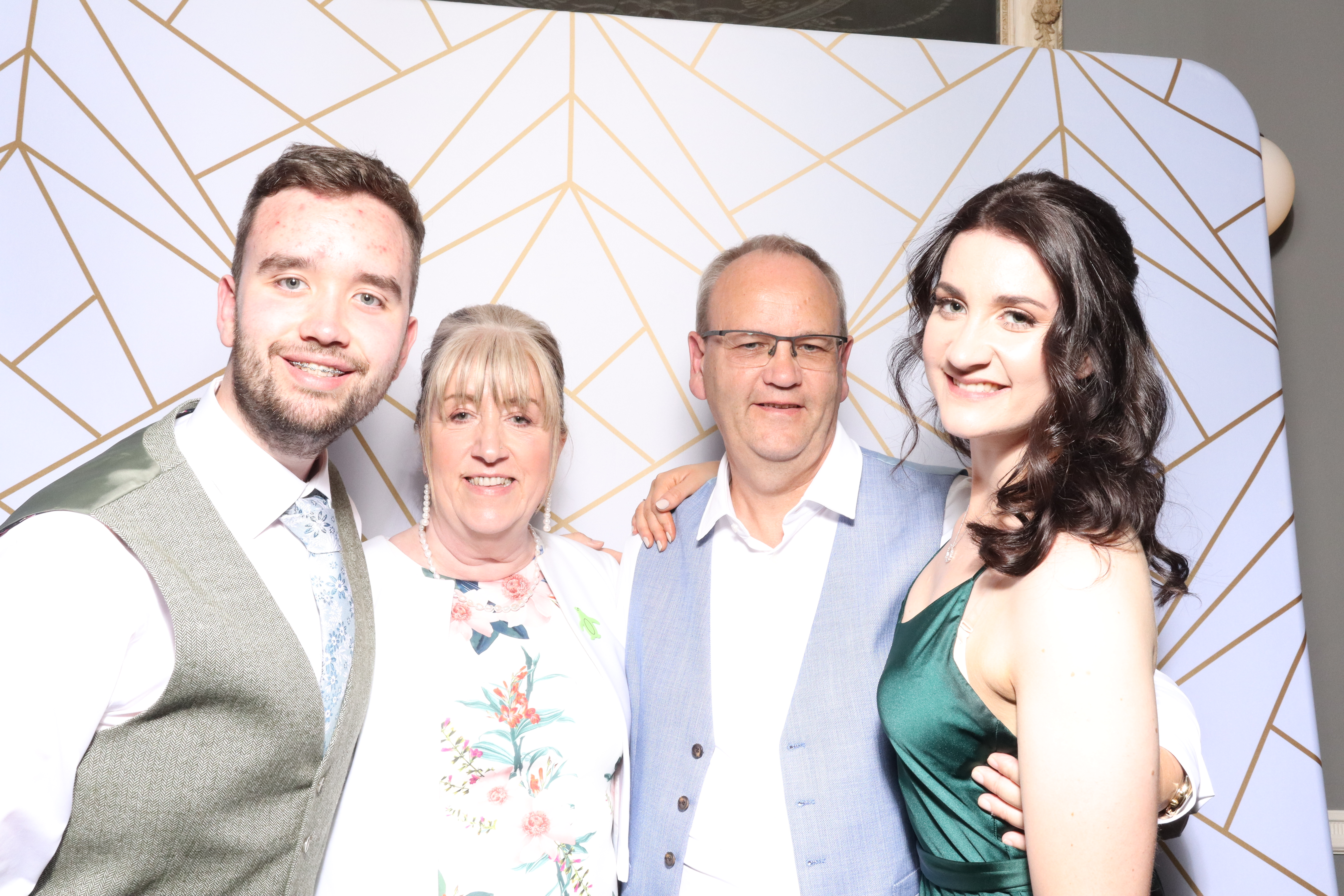 Mr & Mrs Garton  | View more photos from the event at gallery.magicimages.uk/u/MagicImages/Mr-Mrs-Garton