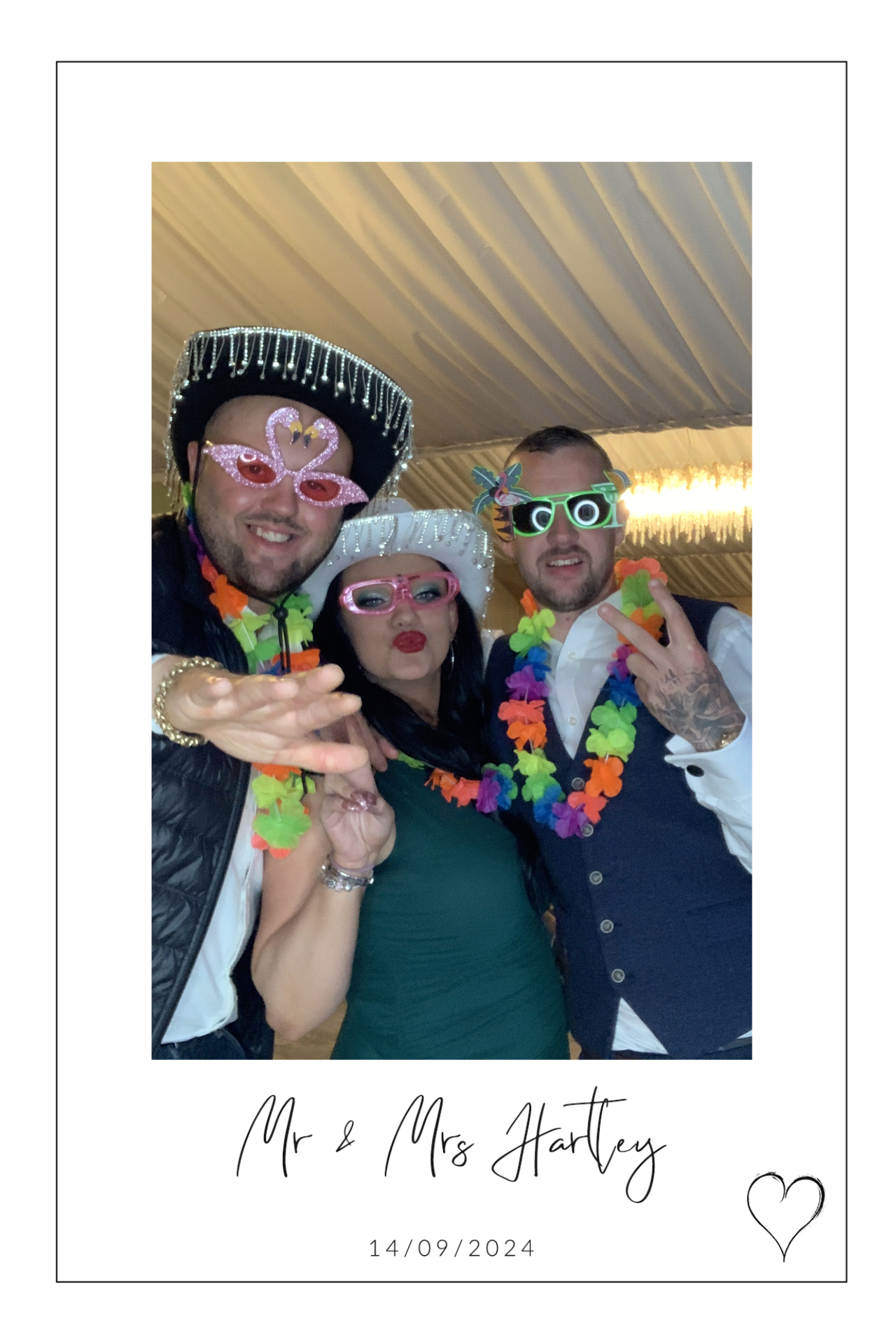 Mr & Mrs Hartley | View more photos from the event at gallery.magicimages.uk/u/MagicImages/Mr-Mrs-Hartley