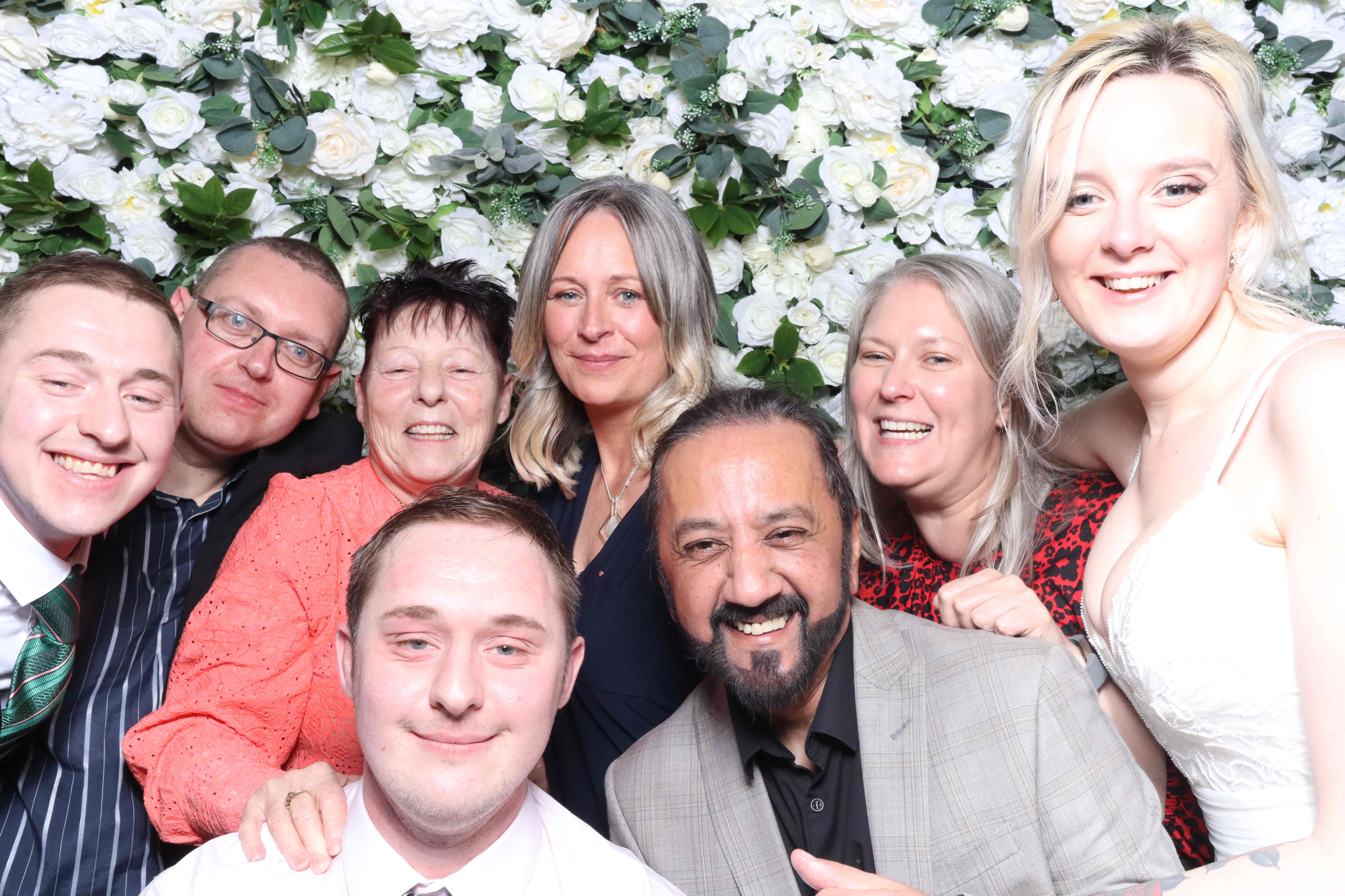 Mr & Mrs Kilroy  | View more photos from the event at gallery.magicimages.uk/u/MagicImages/Mr-Mrs-Kilroy