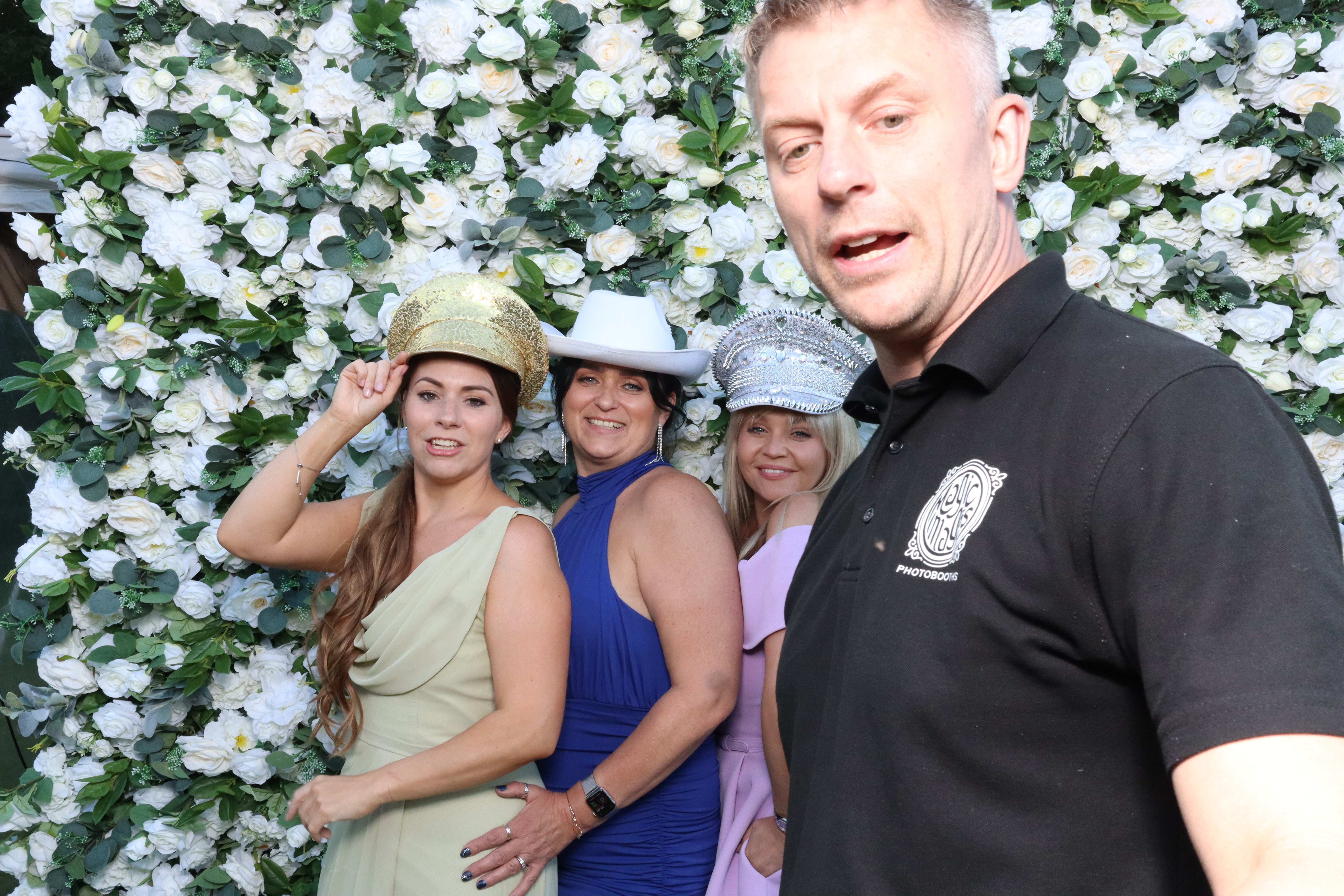 Rachael & Phil  | View more photos from the event at gallery.magicimages.uk/u/MagicImages/Rachael-Phil