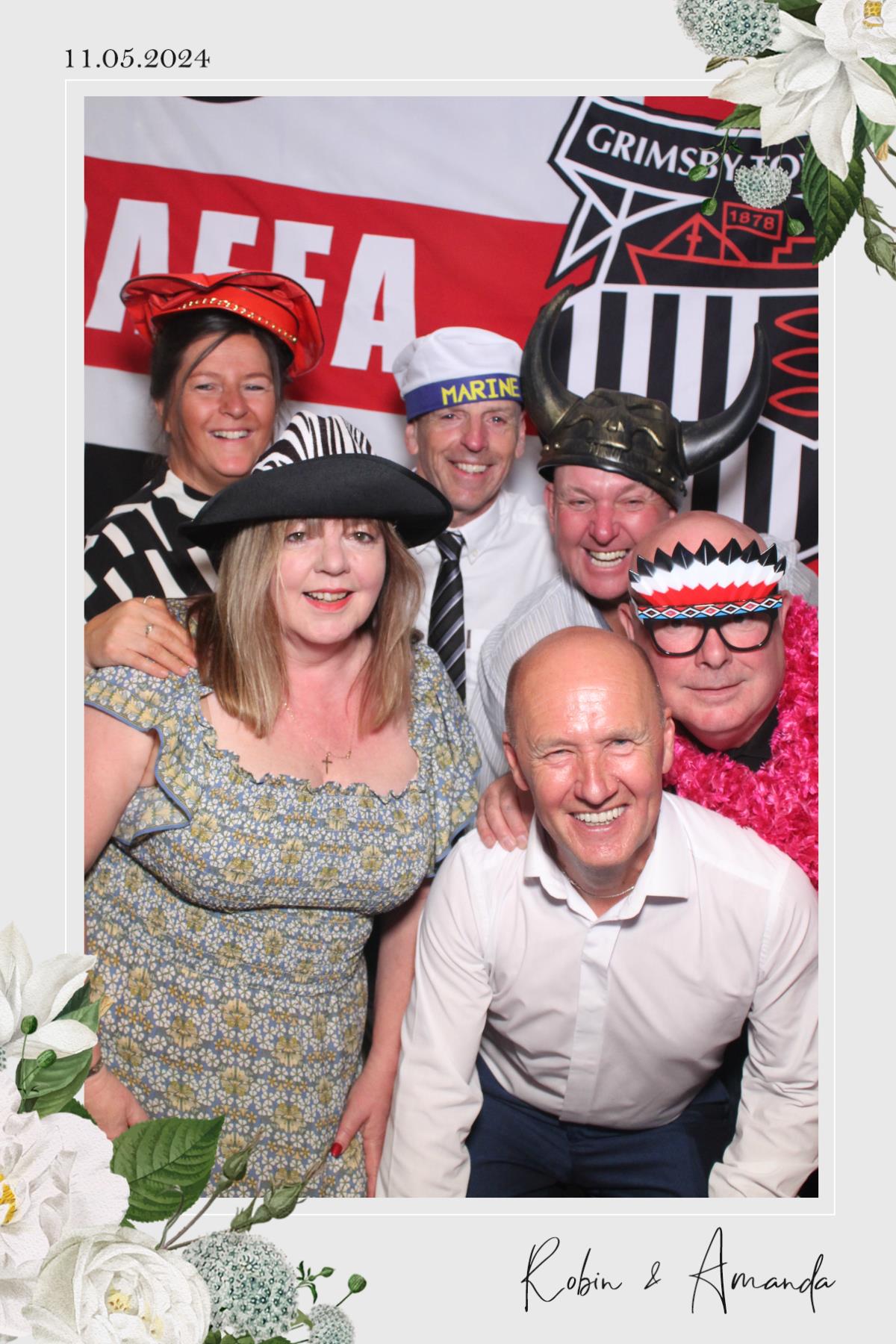 Robin & Amanda  | View more photos from the event at gallery.magicimages.uk/u/MagicImages/Robin-Amanda