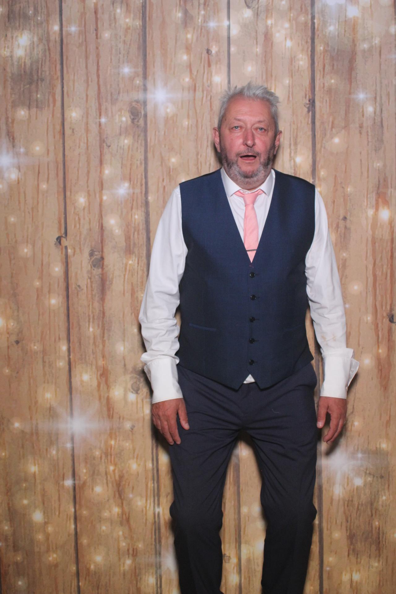 Sioned & Will  | View more photos from the event at gallery.magicimages.uk/u/MagicImages/Sioned-Will