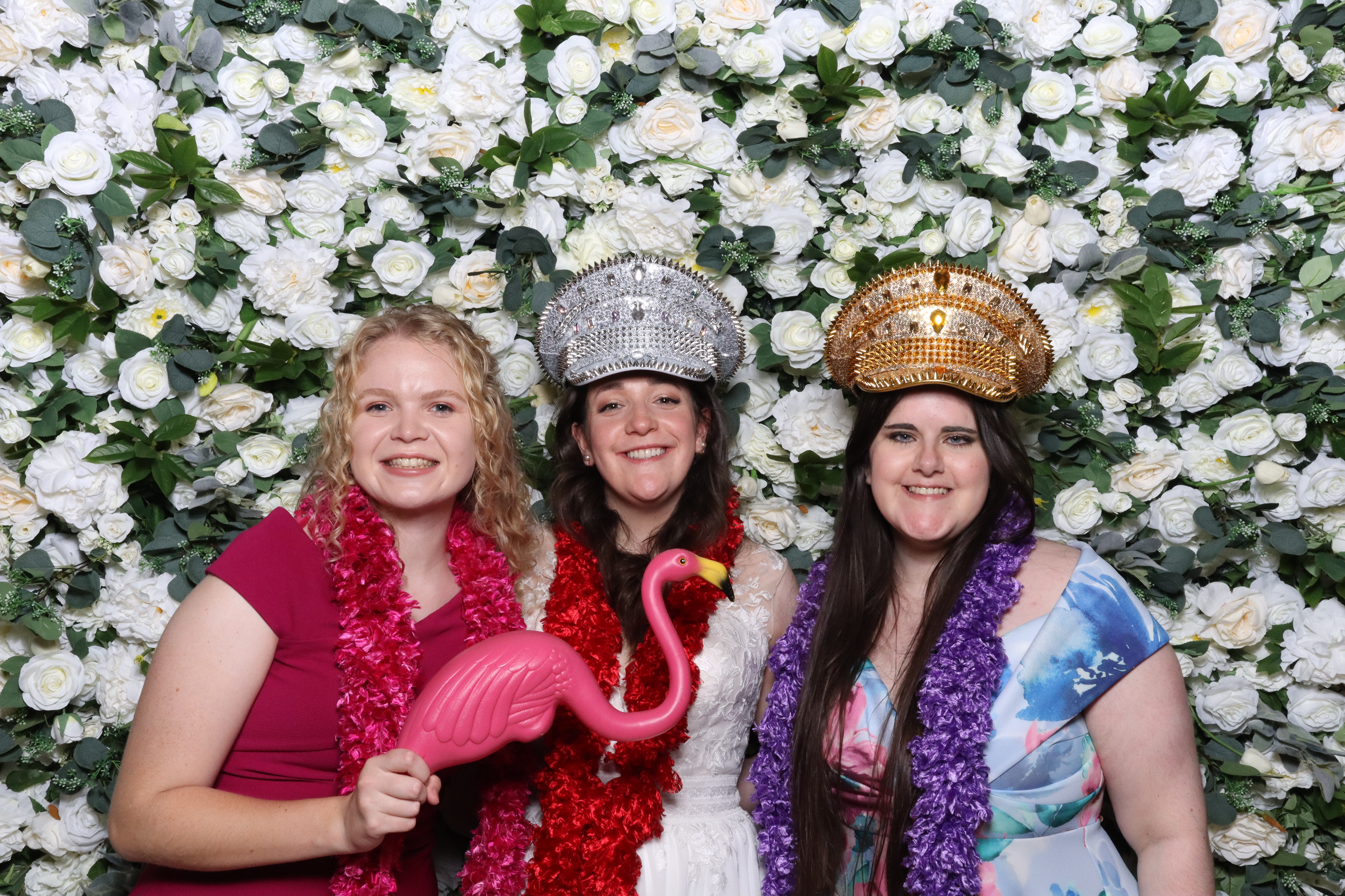Tom & Naomi  | View more photos from the event at gallery.magicimages.uk/u/MagicImages/Tom-Naomi
