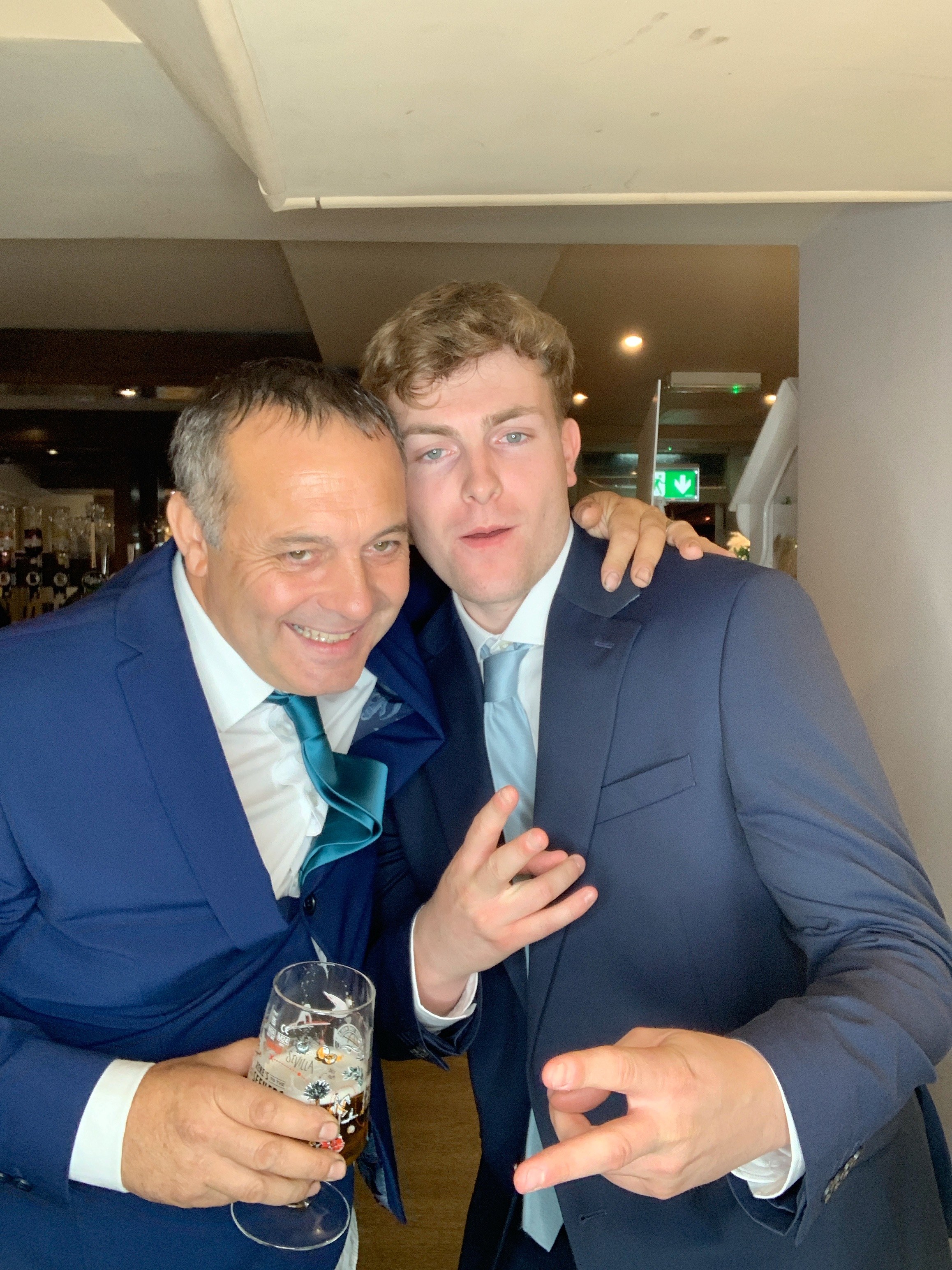 Tracy & Paul  | View more photos from the event at gallery.magicimages.uk/u/MagicImages/Tracy-Paul