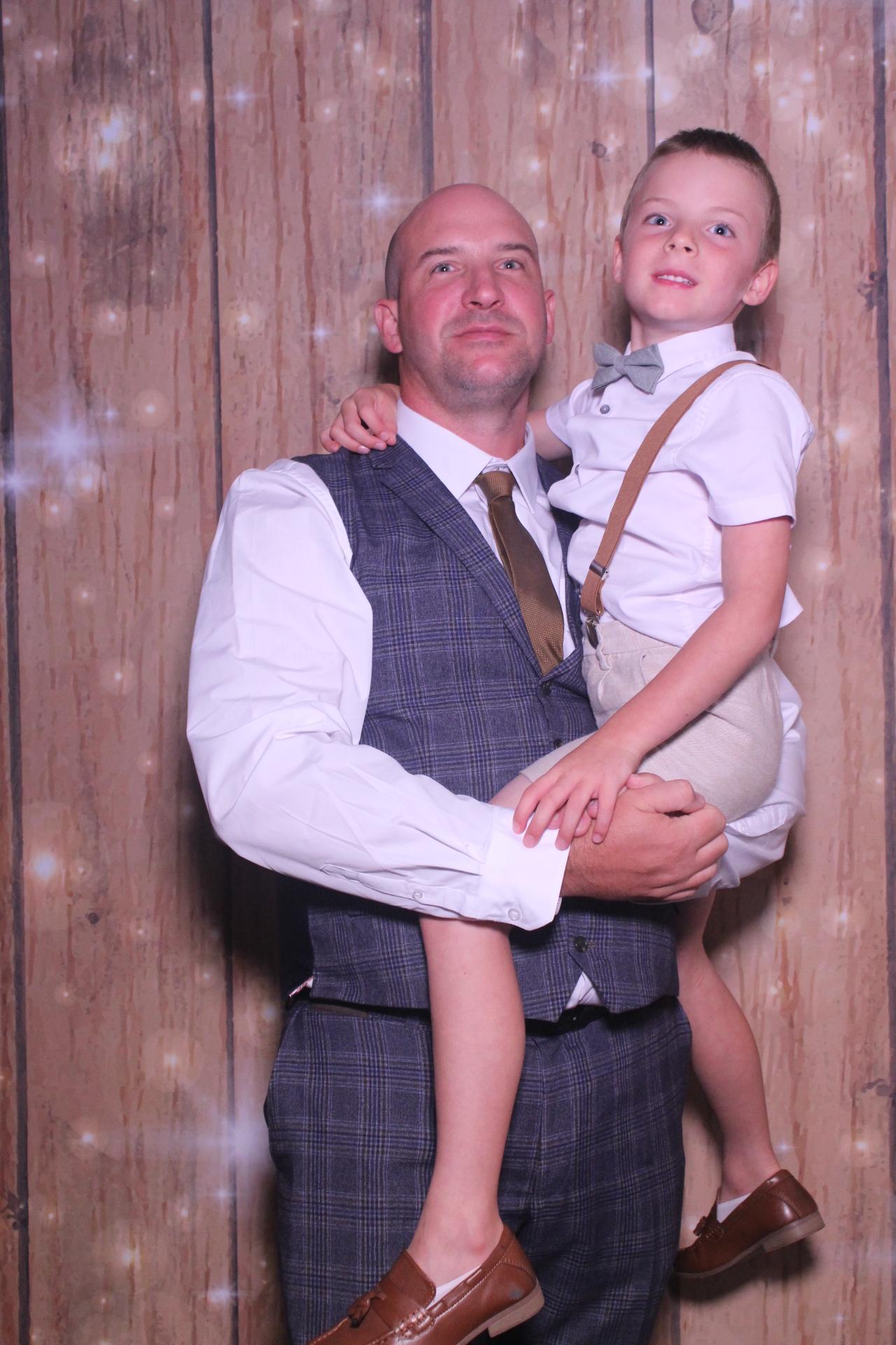 Aaron and Marie’s Wedding | View more photos from the event at gallery.magicimages.uk/u/MagicImages/Aaron-and-Marie’s-Wedding