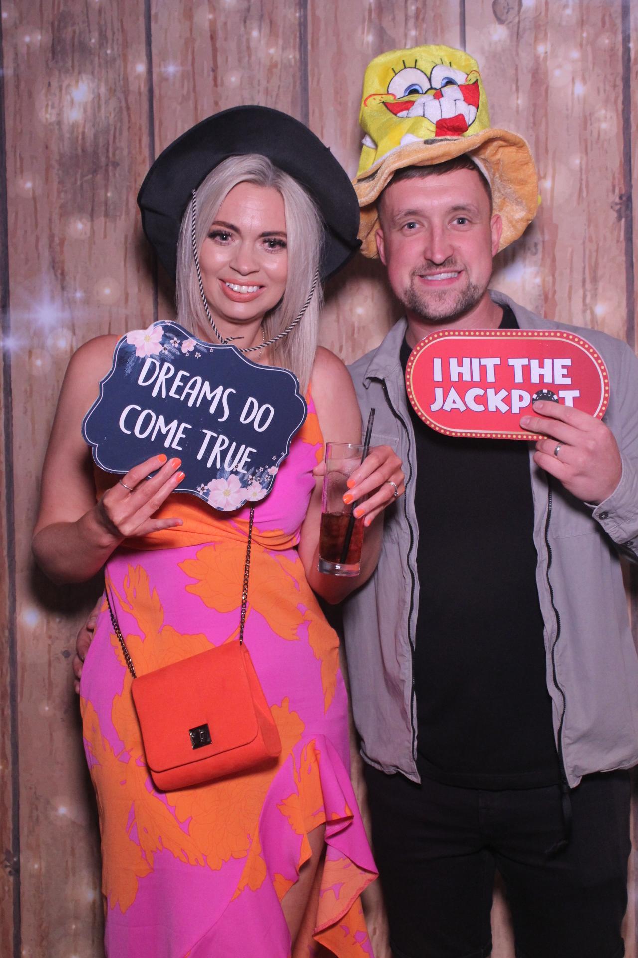 Aaron and Marie’s Wedding | View more photos from the event at gallery.magicimages.uk/u/MagicImages/Aaron-and-Marie’s-Wedding