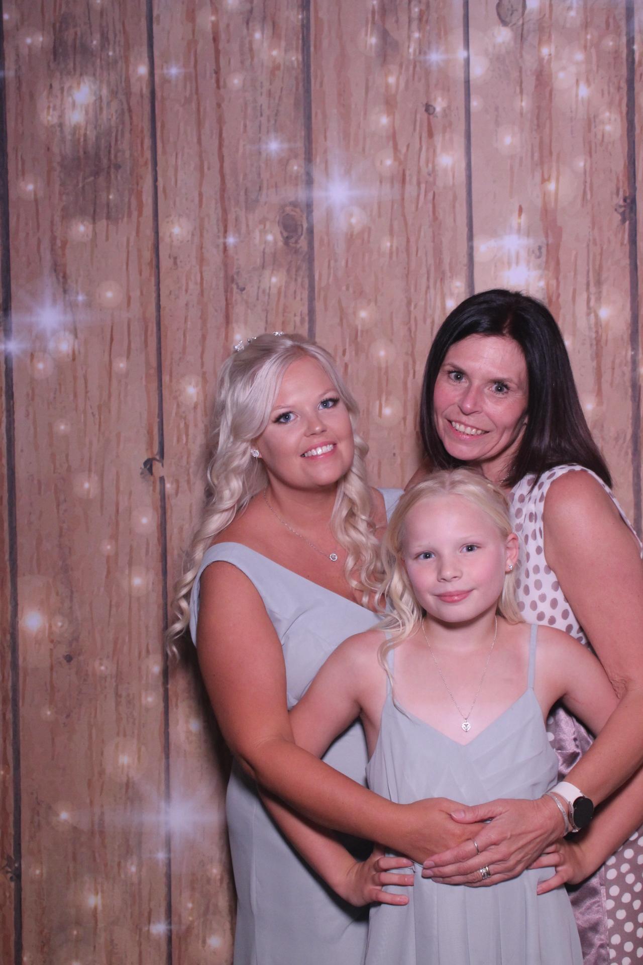 Aaron and Marie’s Wedding | View more photos from the event at gallery.magicimages.uk/u/MagicImages/Aaron-and-Marie’s-Wedding