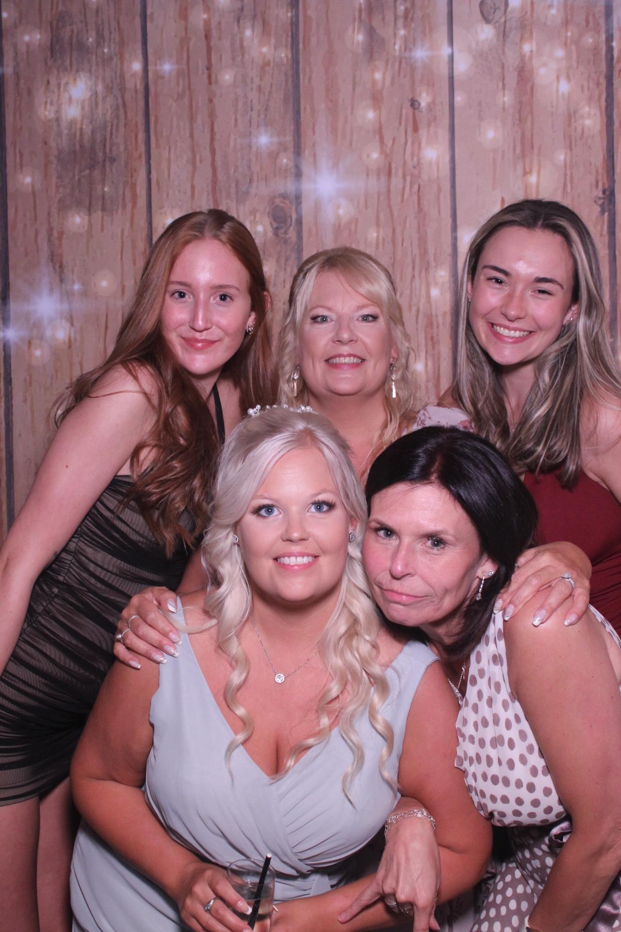 Aaron and Marie’s Wedding | View more photos from the event at gallery.magicimages.uk/u/MagicImages/Aaron-and-Marie’s-Wedding