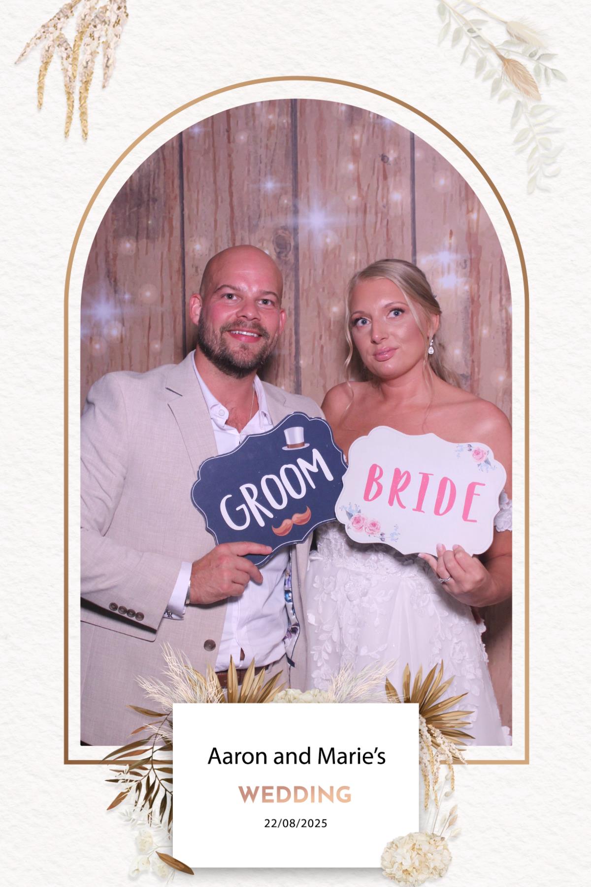 Aaron and Marie’s Wedding | View more photos from the event at gallery.magicimages.uk/u/MagicImages/Aaron-and-Marie’s-Wedding