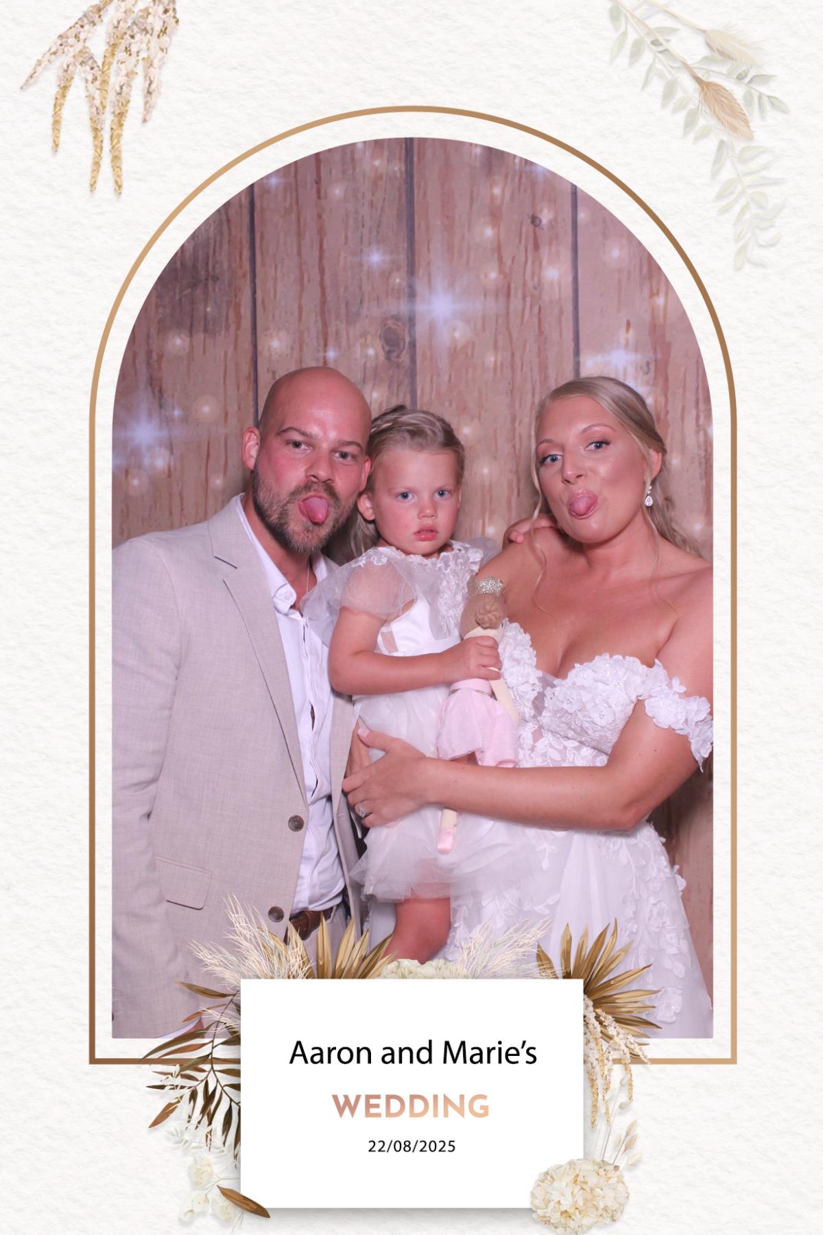 Aaron and Marie’s Wedding | View more photos from the event at gallery.magicimages.uk/u/MagicImages/Aaron-and-Marie’s-Wedding