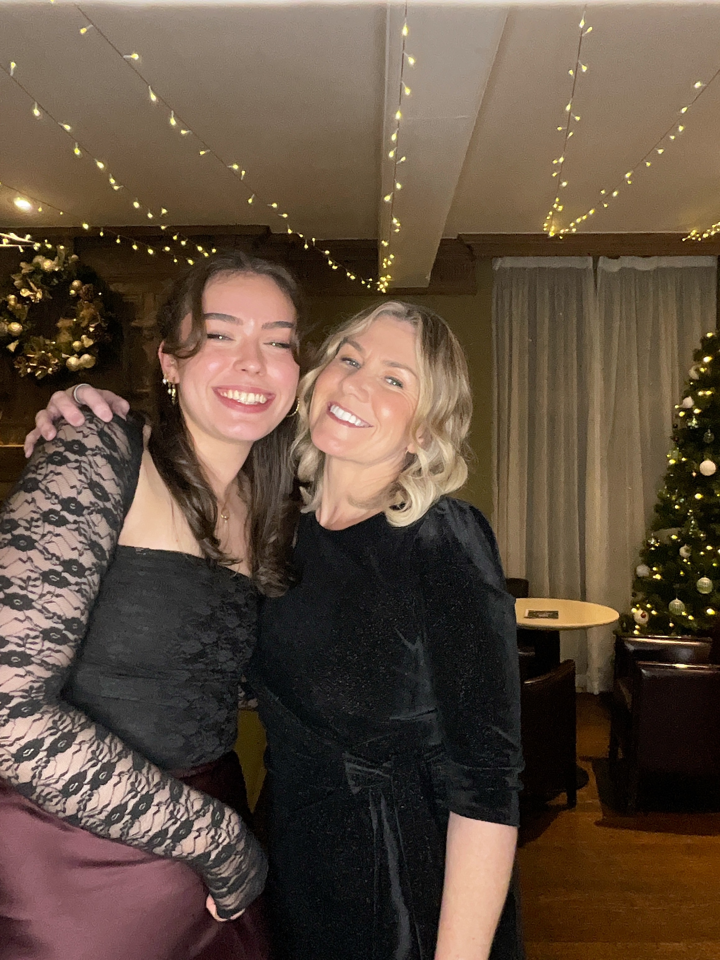 Ametex Christmas Party  | View more photos from the event at gallery.magicimages.uk/u/MagicImages/Ametex-Christmas-Party