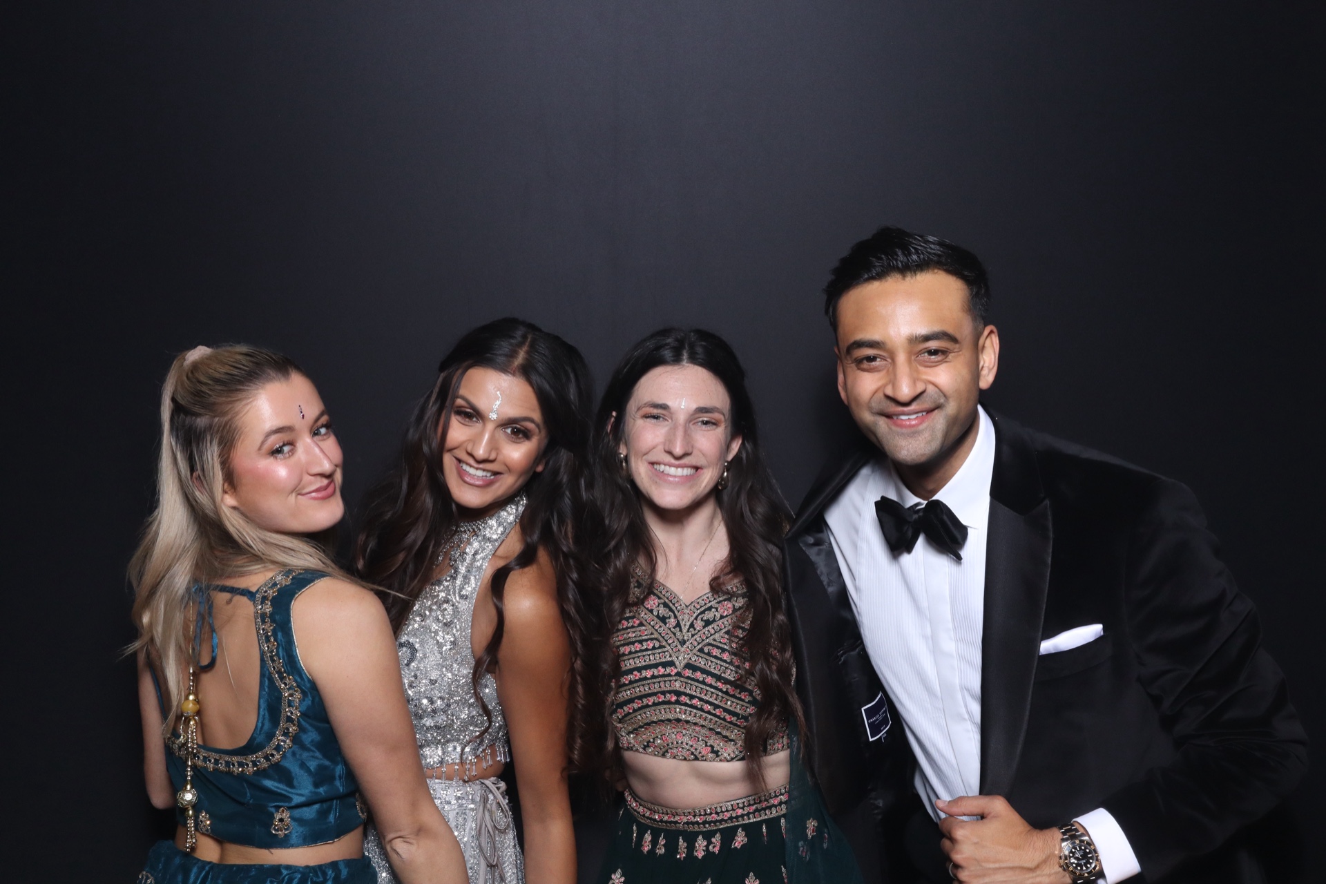 Anish & Monica  | View more photos from the event at gallery.magicimages.uk/u/MagicImages/Anish-Monica