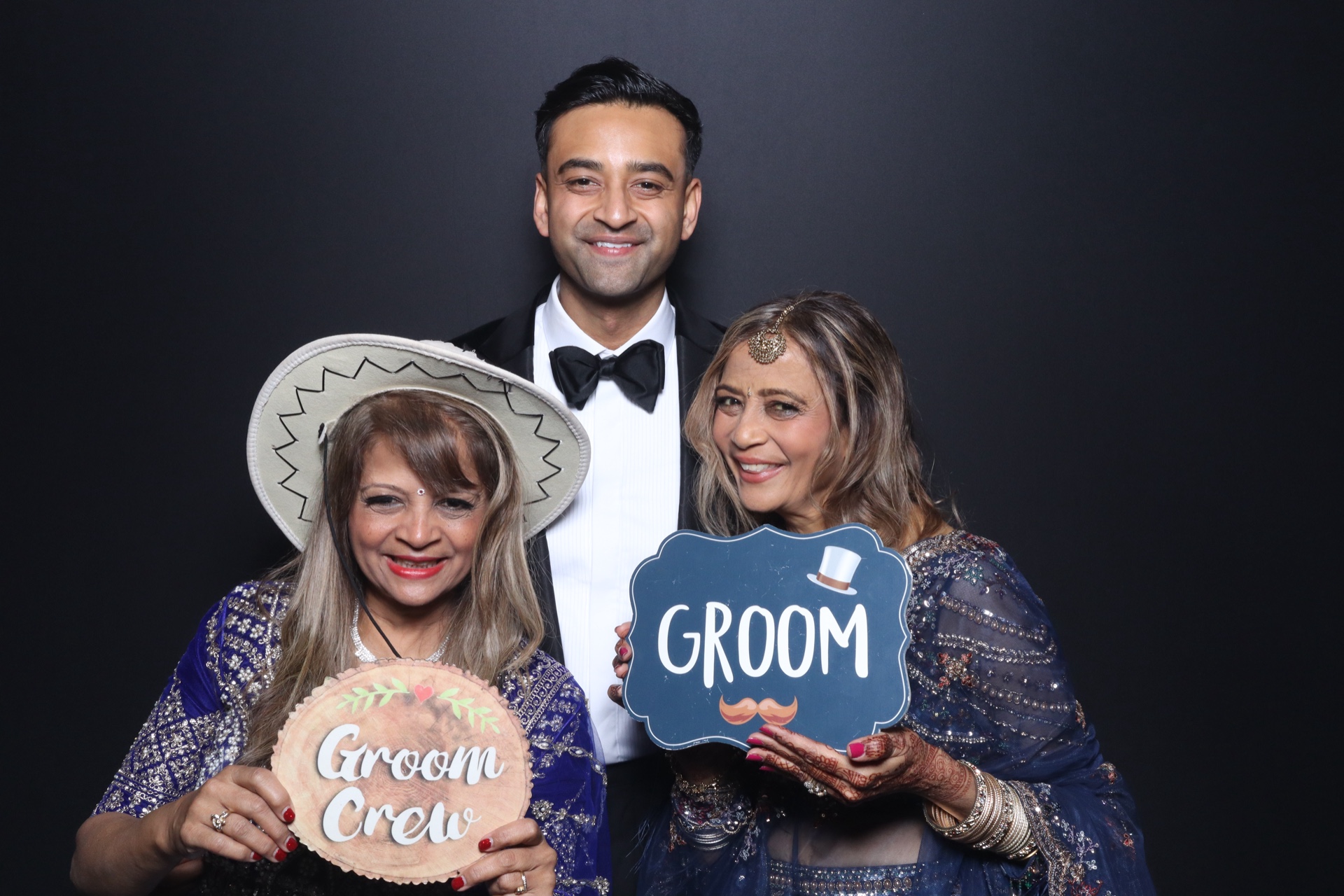 Anish & Monica  | View more photos from the event at gallery.magicimages.uk/u/MagicImages/Anish-Monica