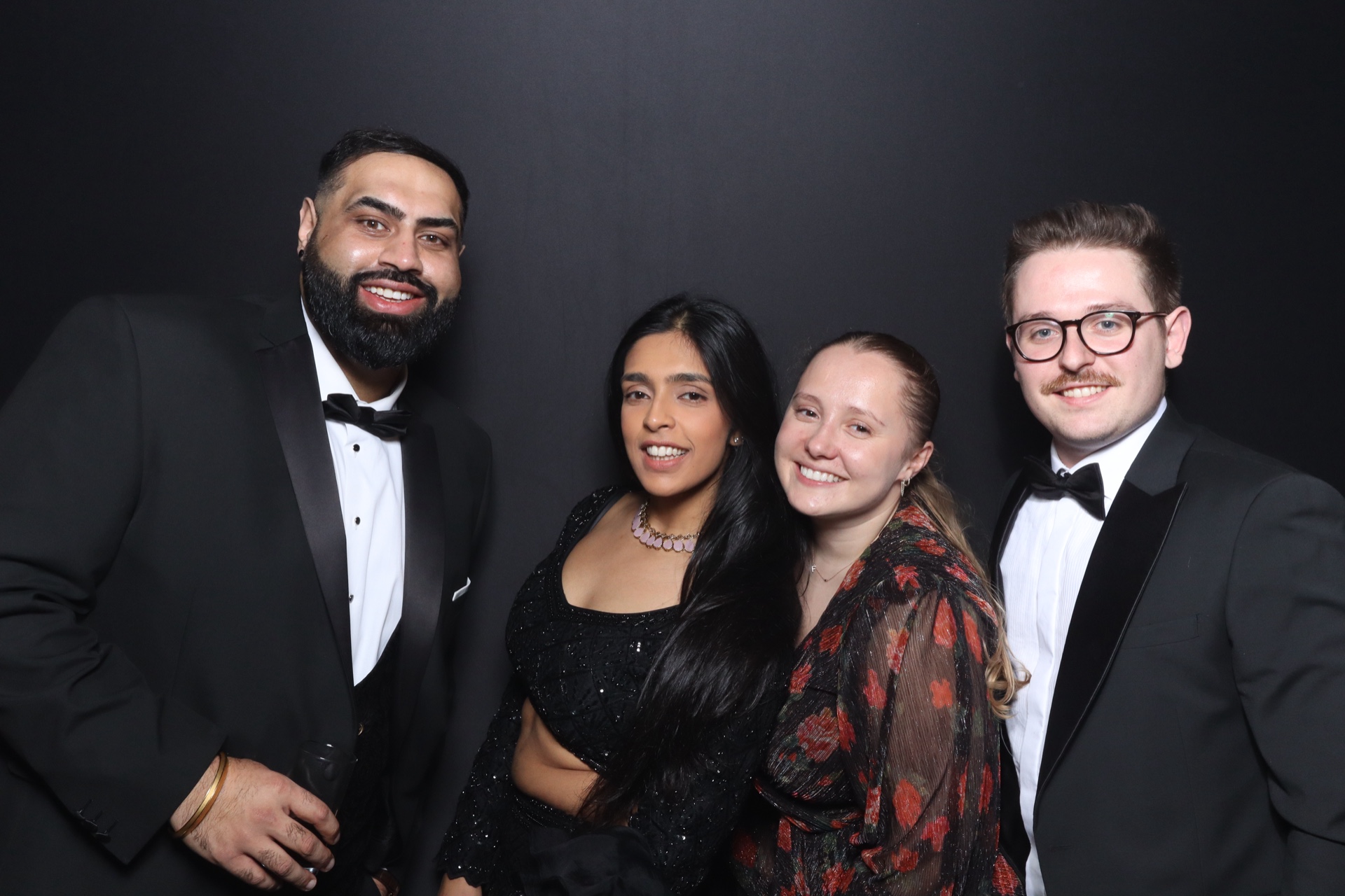 Anish & Monica  | View more photos from the event at gallery.magicimages.uk/u/MagicImages/Anish-Monica