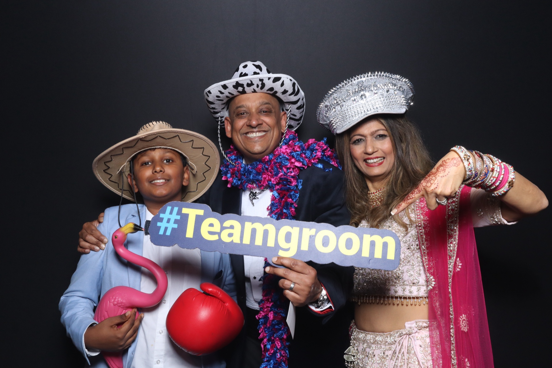 Anish & Monica  | View more photos from the event at gallery.magicimages.uk/u/MagicImages/Anish-Monica