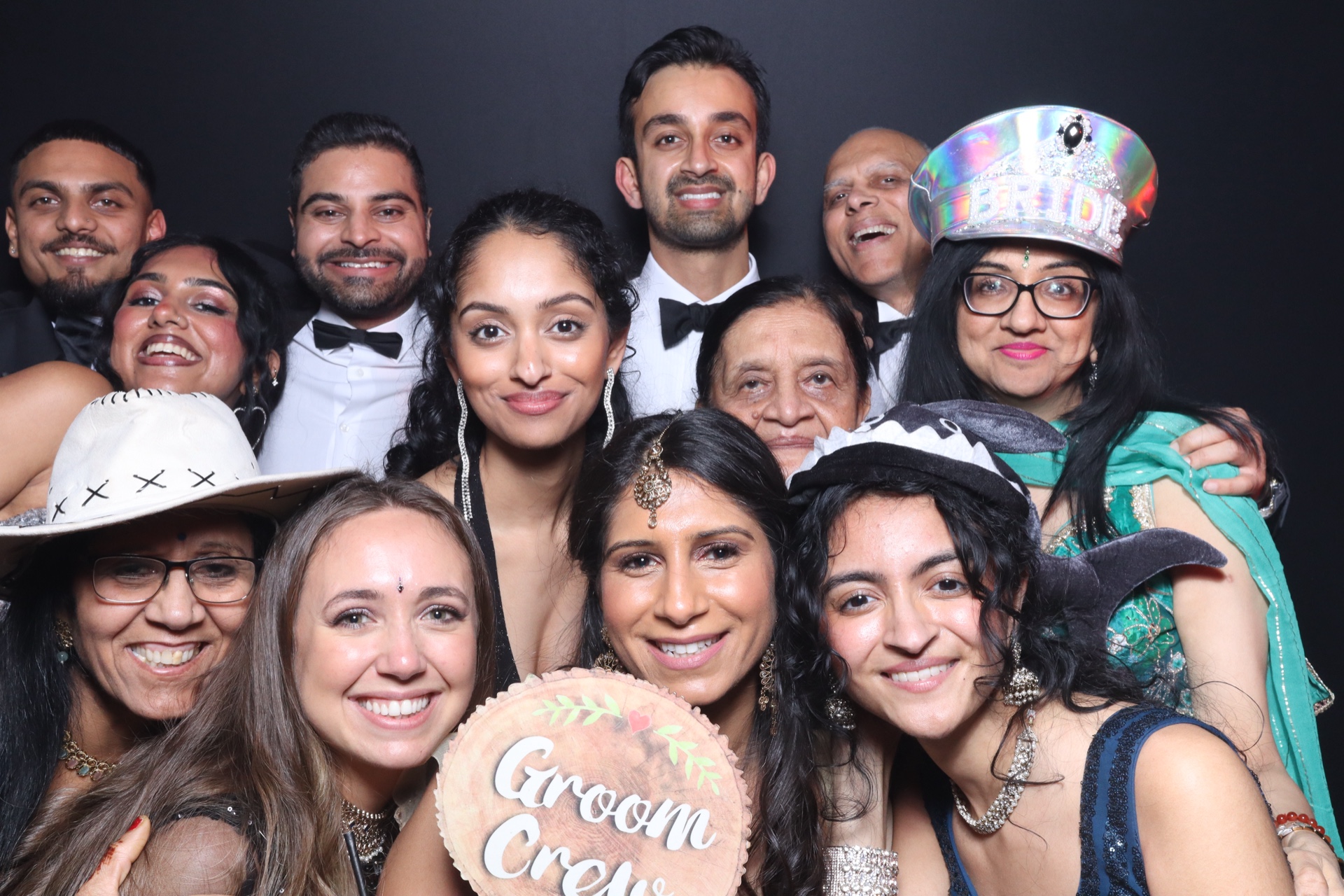 Anish & Monica  | View more photos from the event at gallery.magicimages.uk/u/MagicImages/Anish-Monica