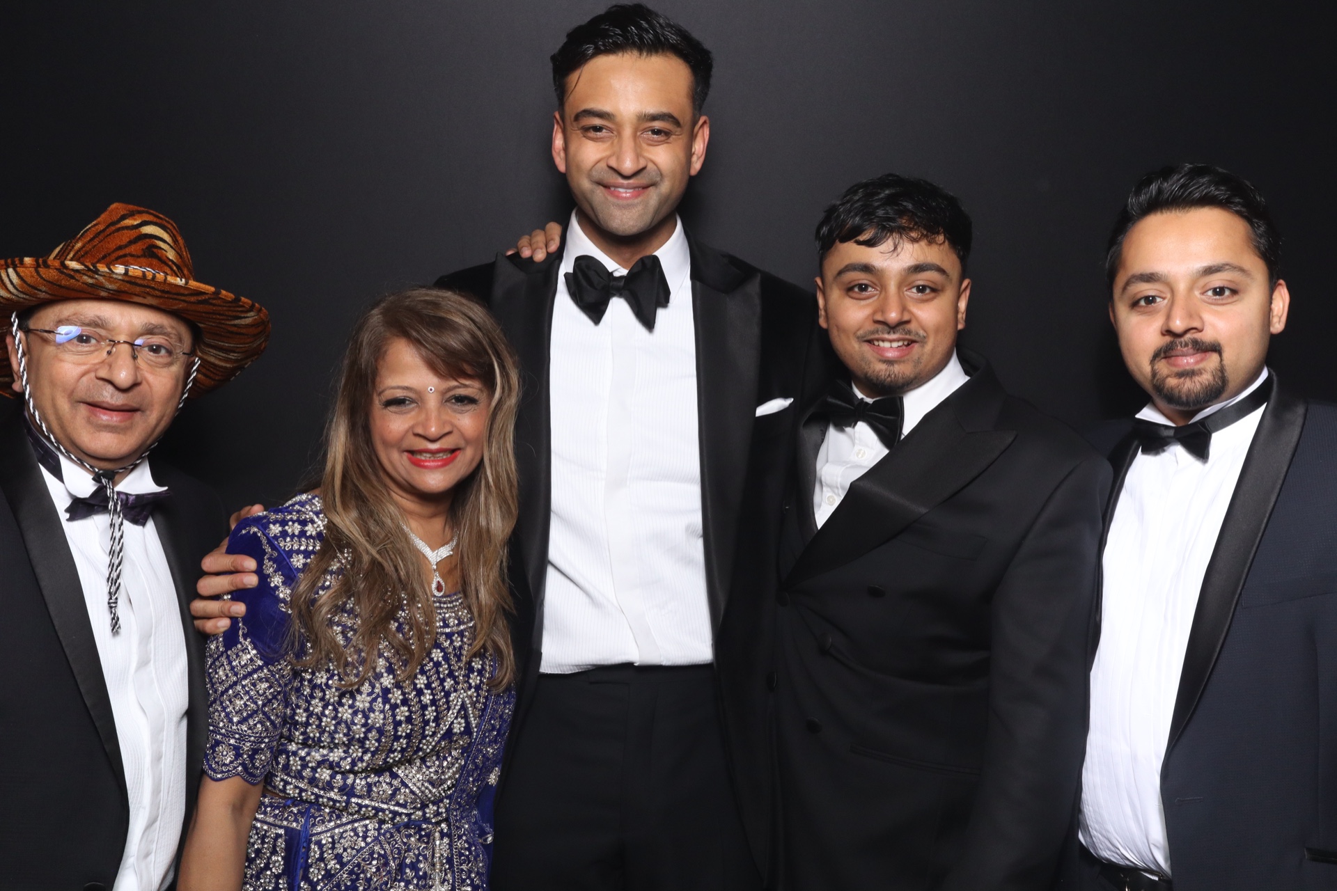 Anish & Monica  | View more photos from the event at gallery.magicimages.uk/u/MagicImages/Anish-Monica