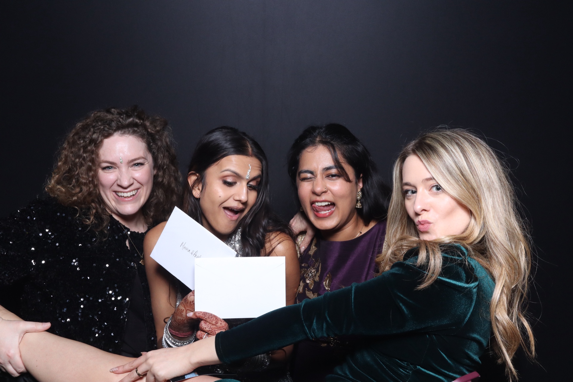 Anish & Monica  | View more photos from the event at gallery.magicimages.uk/u/MagicImages/Anish-Monica