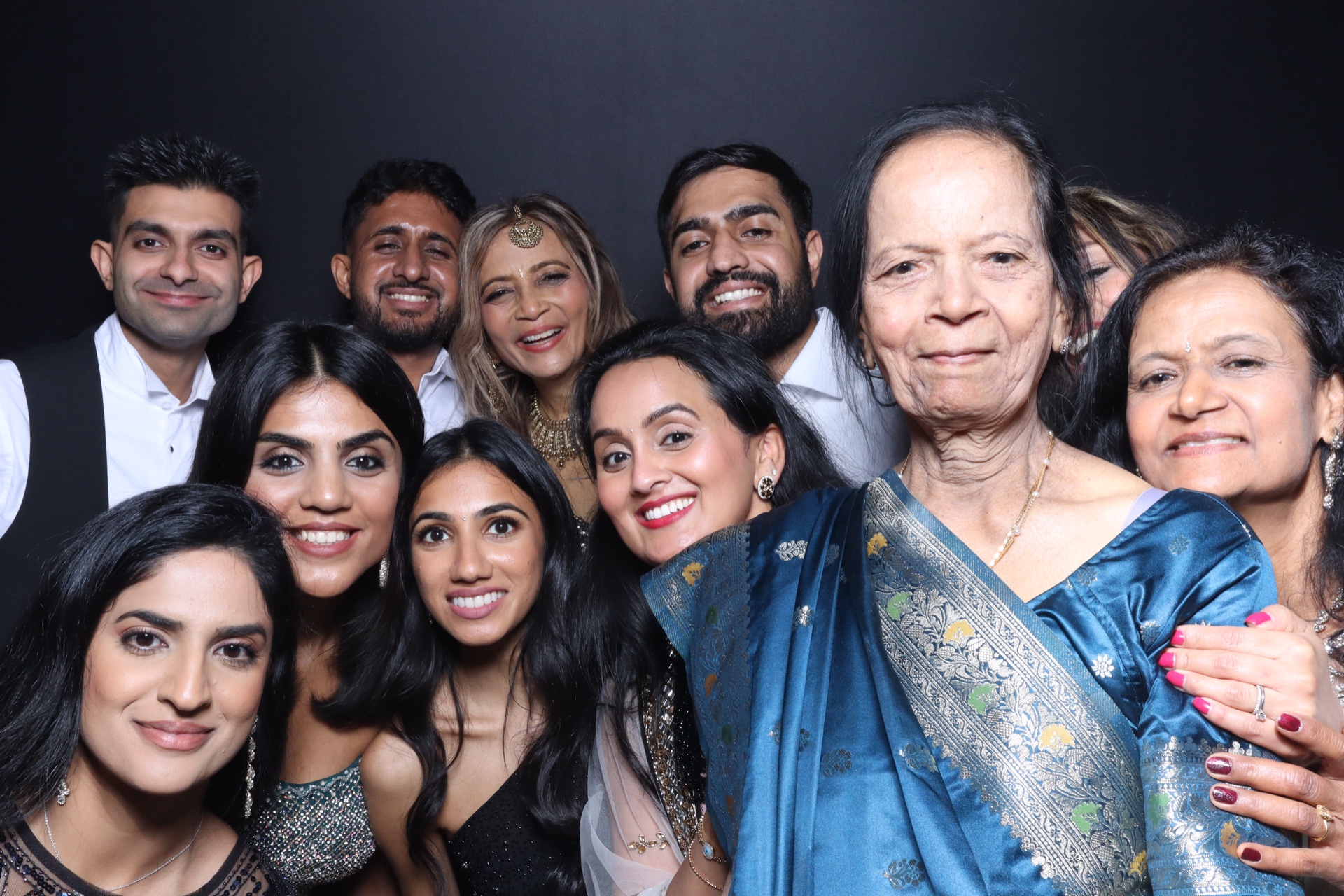 Anish & Monica  | View more photos from the event at gallery.magicimages.uk/u/MagicImages/Anish-Monica